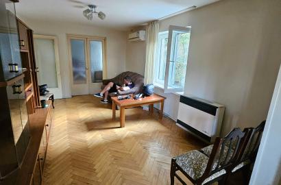 nearly repaired 3-room apartment for sale