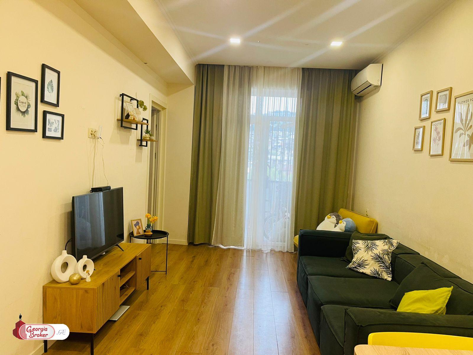 იყიდება ახალი გარემონტებული 3 ოთახიანი ბინა