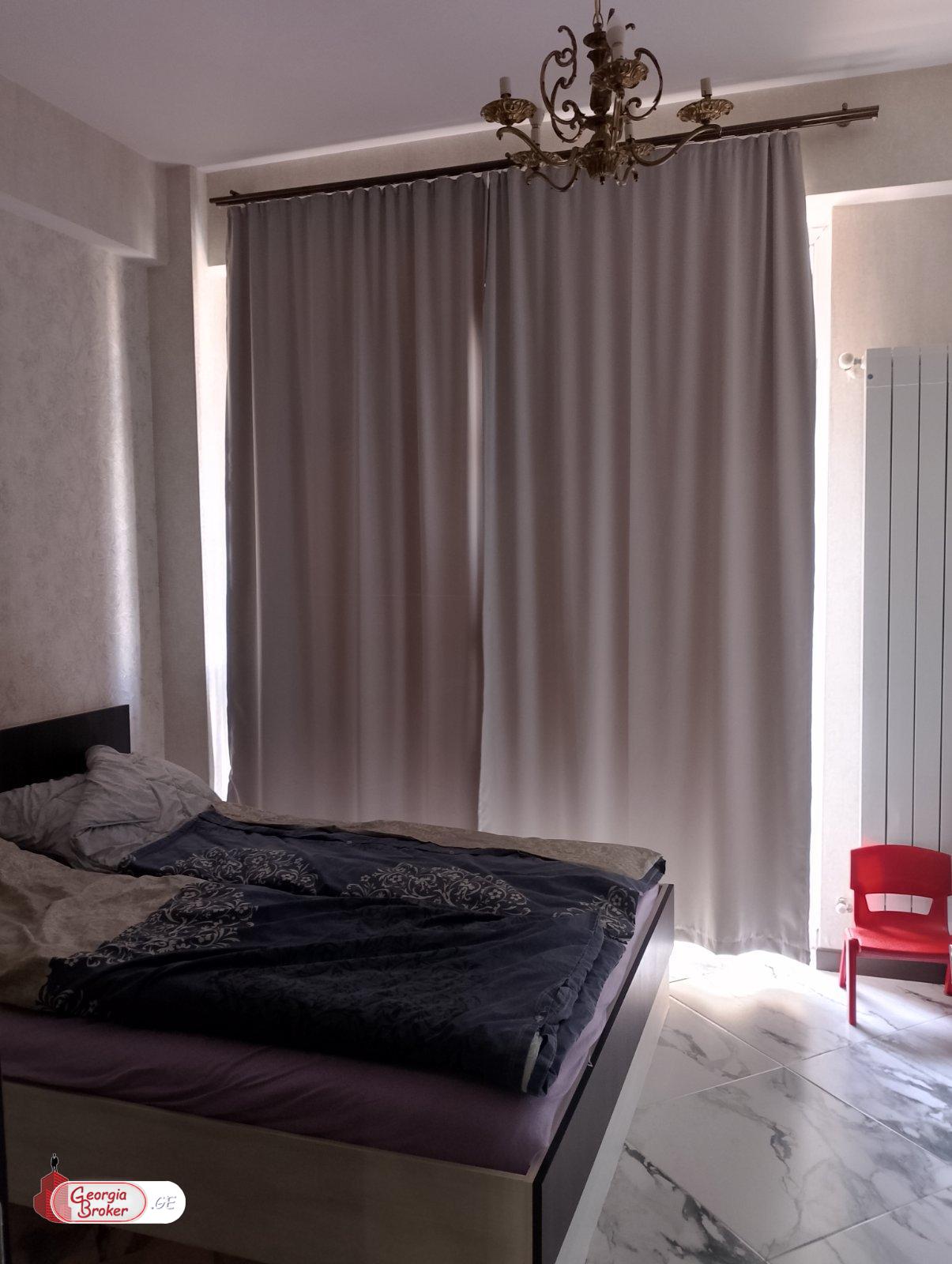 იყიდება ახალი გარემონტებული 3 ოთახიანი ბინა