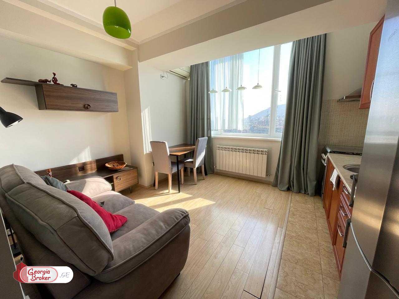 nearly repaired 3-room apartment for sale