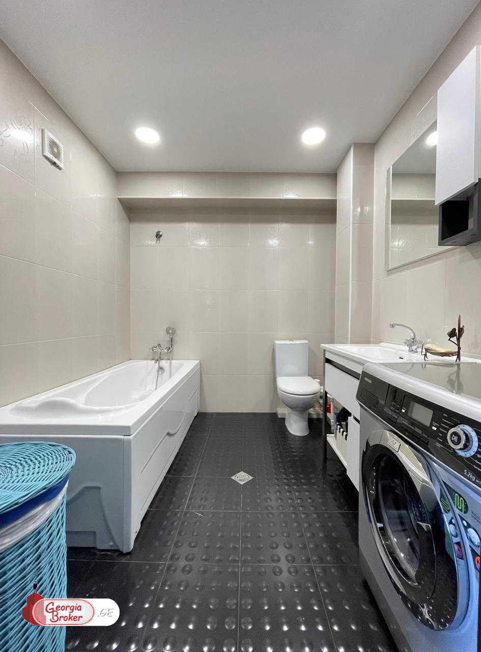 nearly repaired 3-room apartment for sale