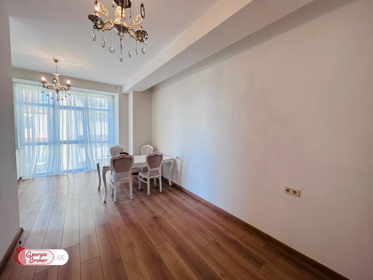 იყიდება ახალი გარემონტებული 2 ოთახიანი ბინა