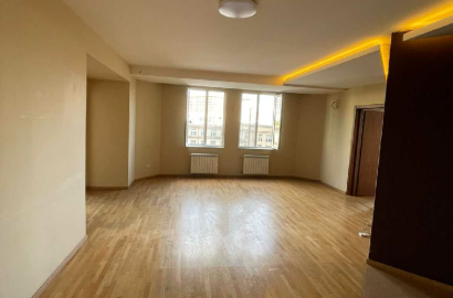 nearly repaired 3-room apartment for sale