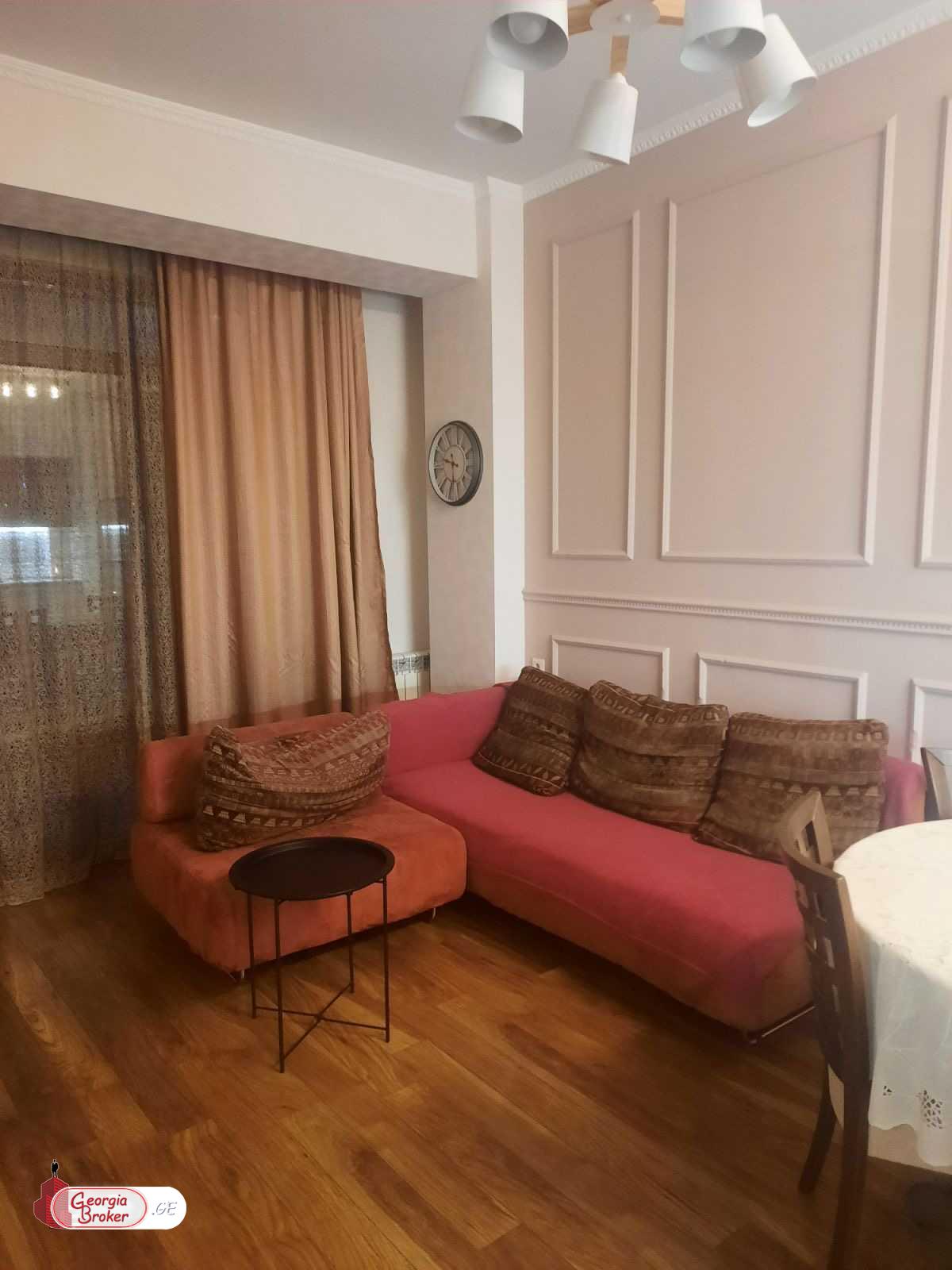 продается квартира с новым ремонтом 2-комнаты