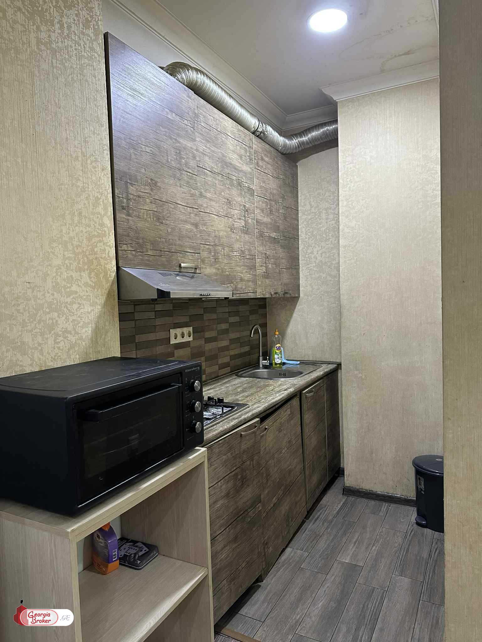 nearly repaired 3-room apartment for sale