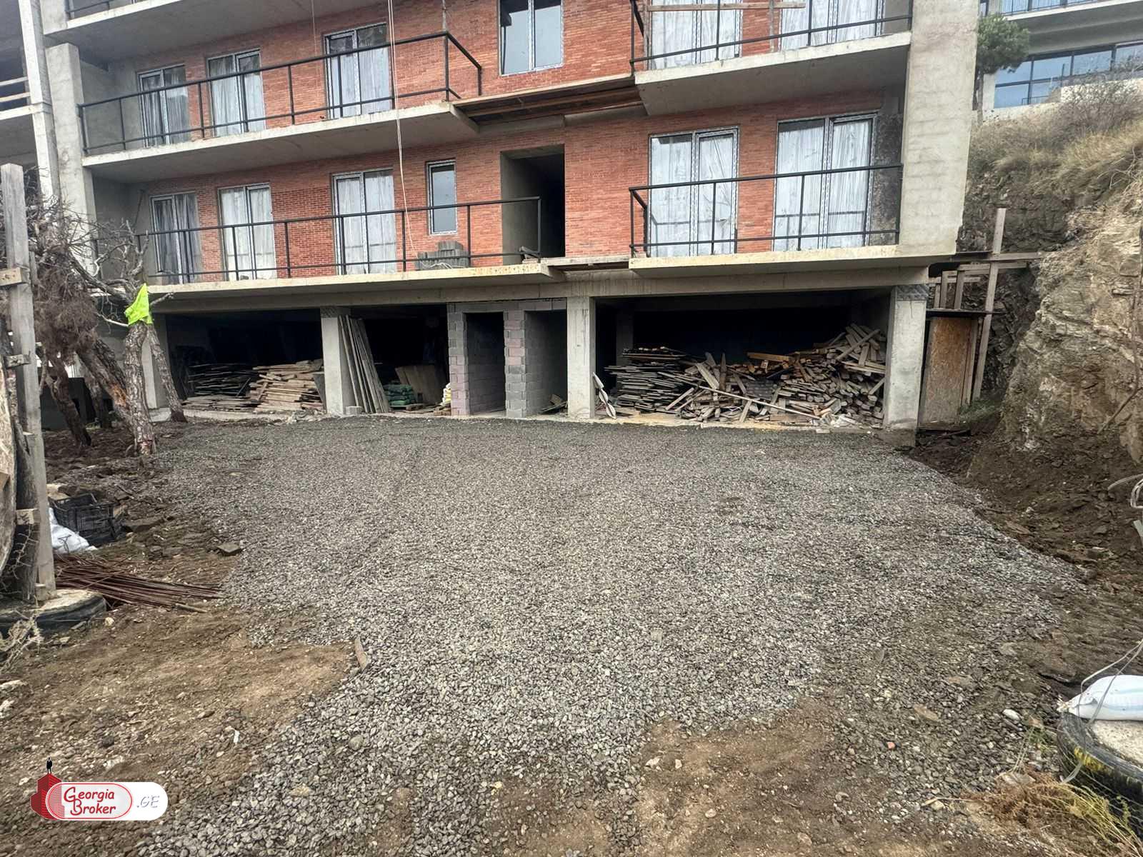 new build 4-room apartment for sale