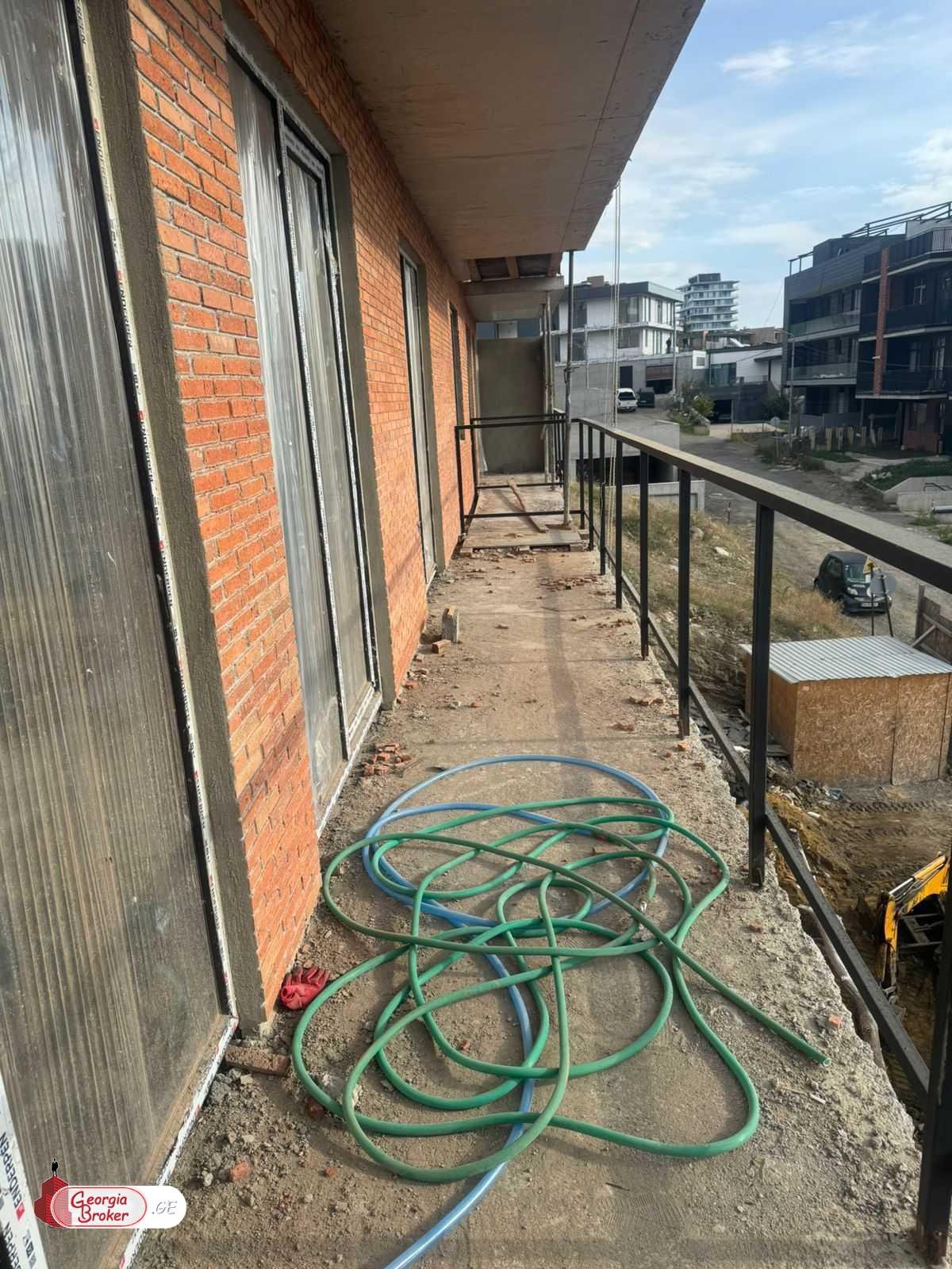 new build 4-room apartment for sale