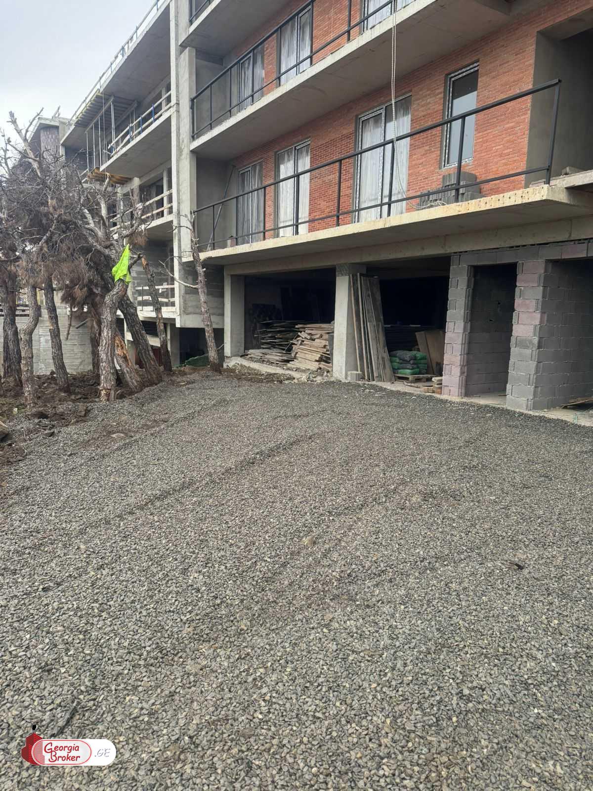 new build 4-room apartment for sale