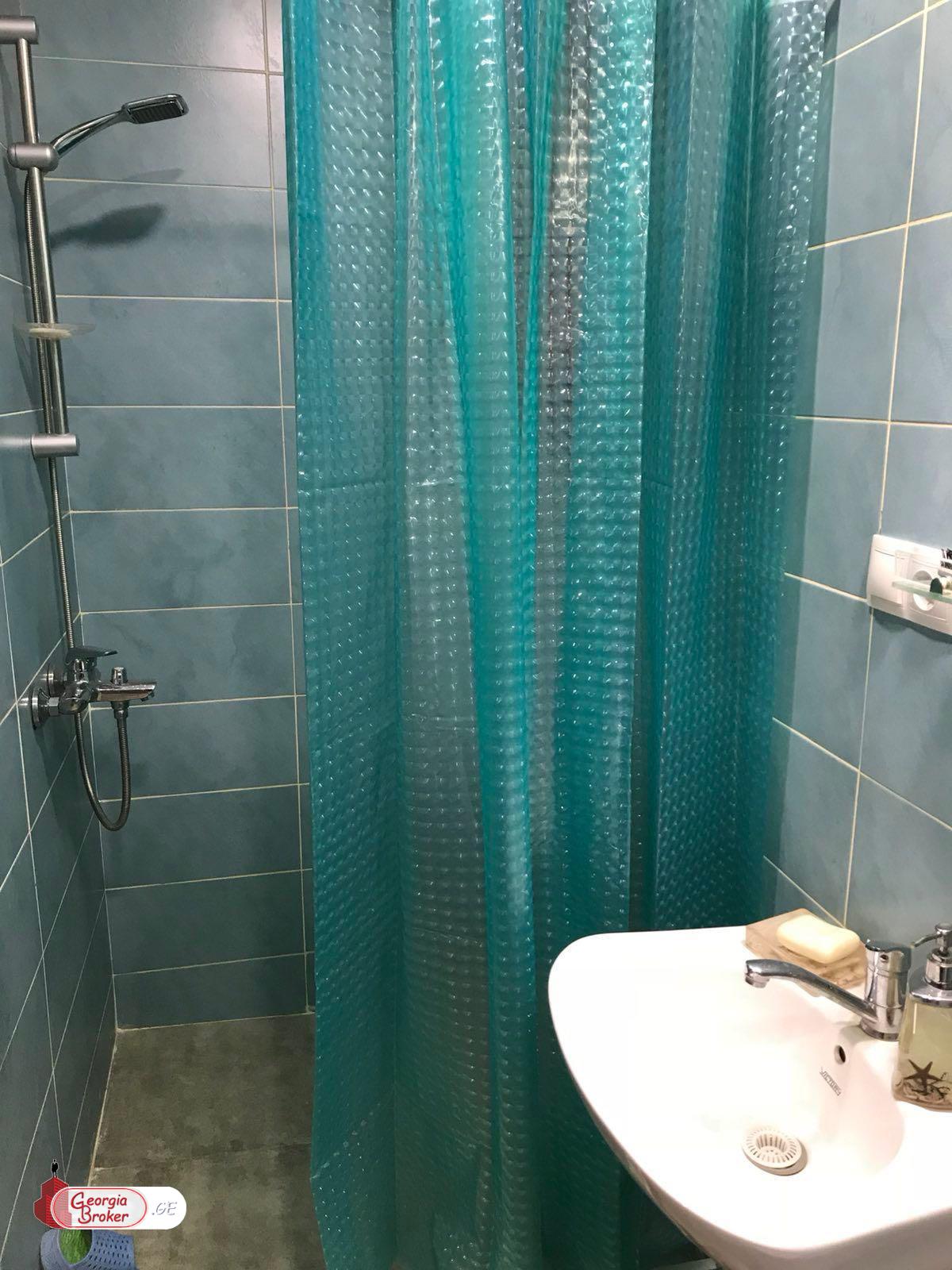 nearly repaired 2-room apartment for sale