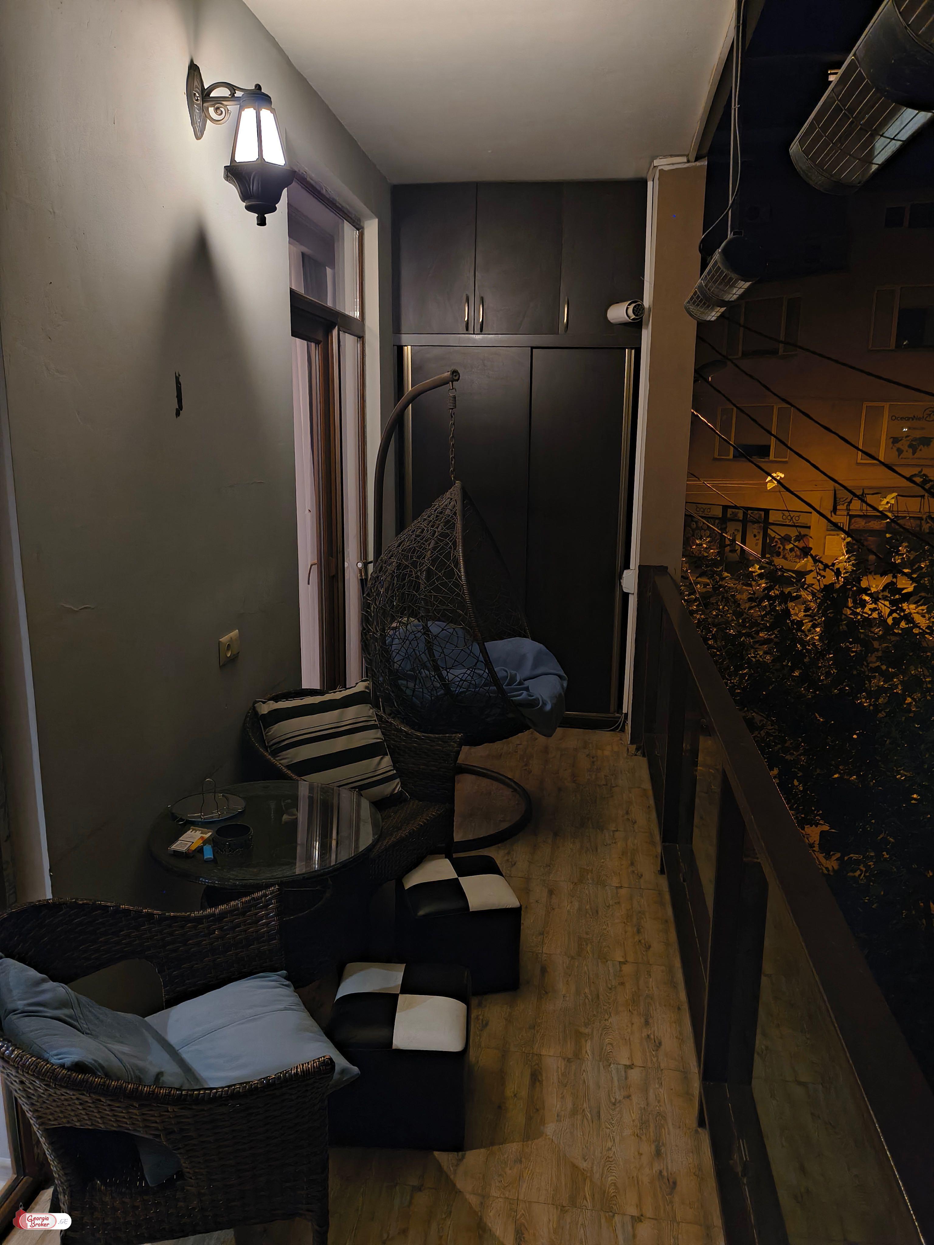 იყიდება ახალი გარემონტებული 2 ოთახიანი ბინა