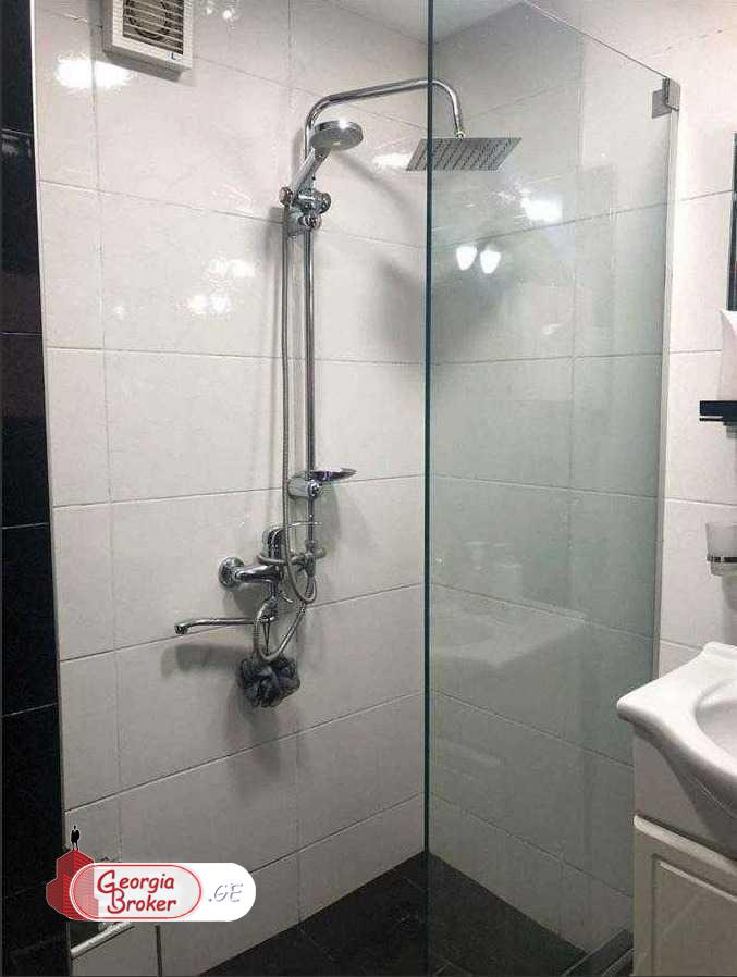 nearly repaired 3-room apartment for sale