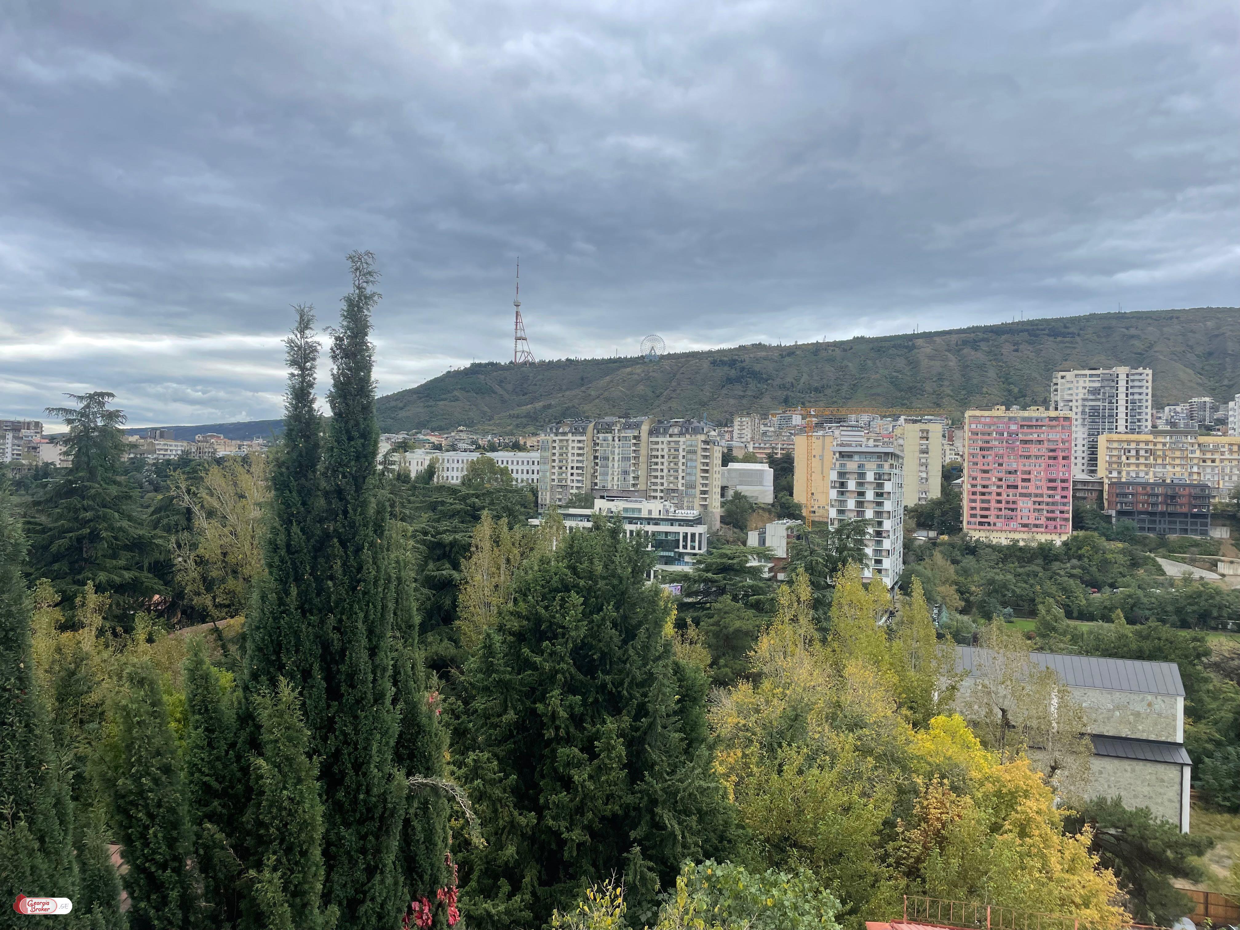 იყიდება ახალი გარემონტებული 2 ოთახიანი ბინა