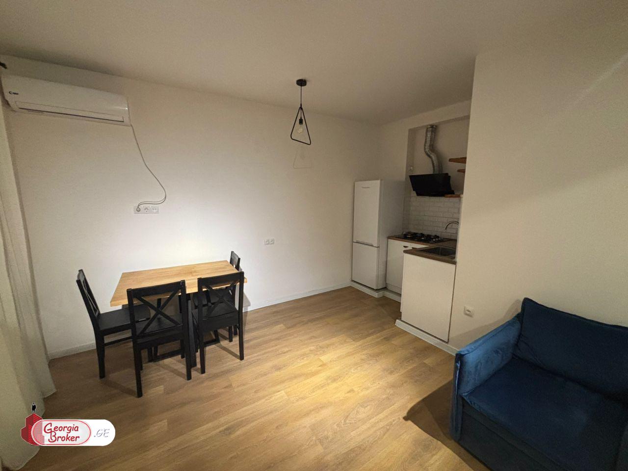 იყიდება ახალი გარემონტებული 2 ოთახიანი ბინა