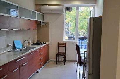 იყიდება ახალი გარემონტებული 3 ოთახიანი ბინა