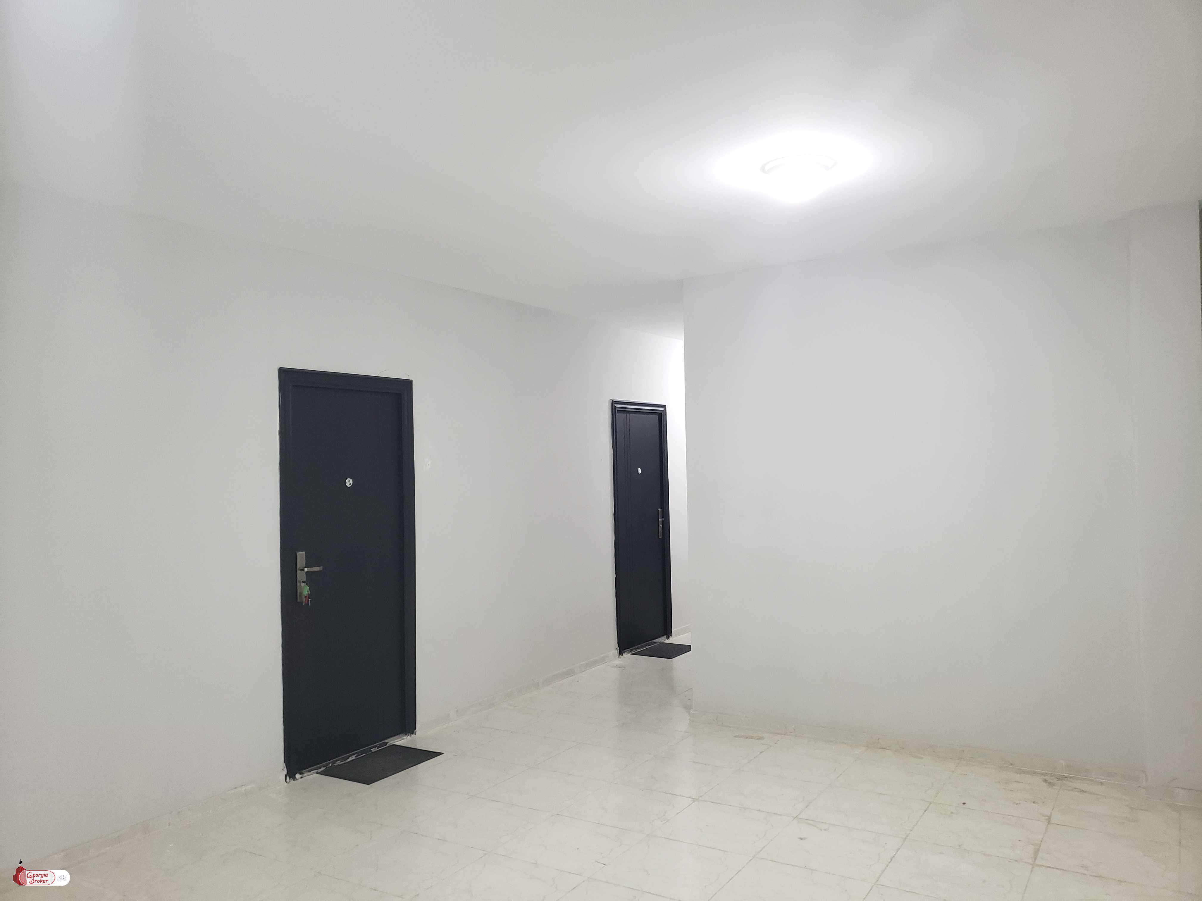 nearly repaired 2-room apartment for sale