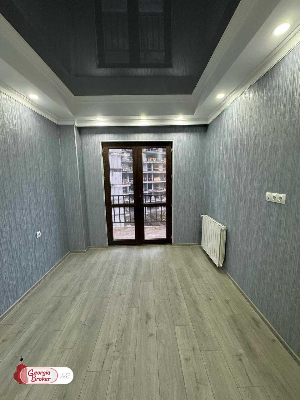 nearly repaired 4-room apartment for sale