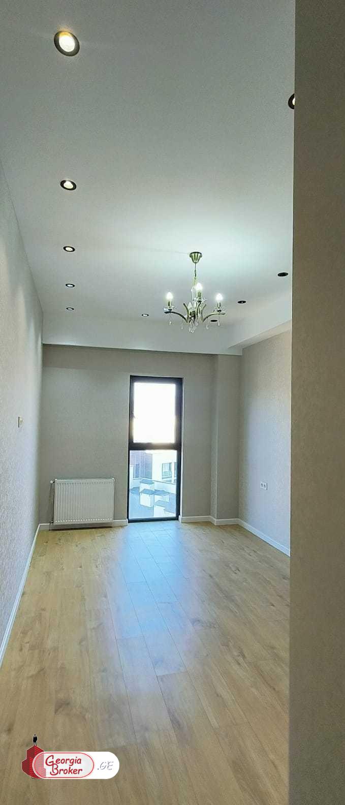 nearly repaired 3-room apartment for sale