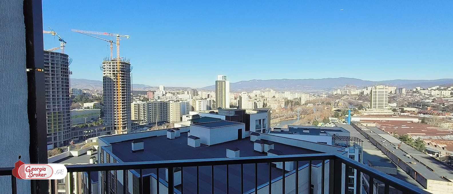 nearly repaired 3-room apartment for sale