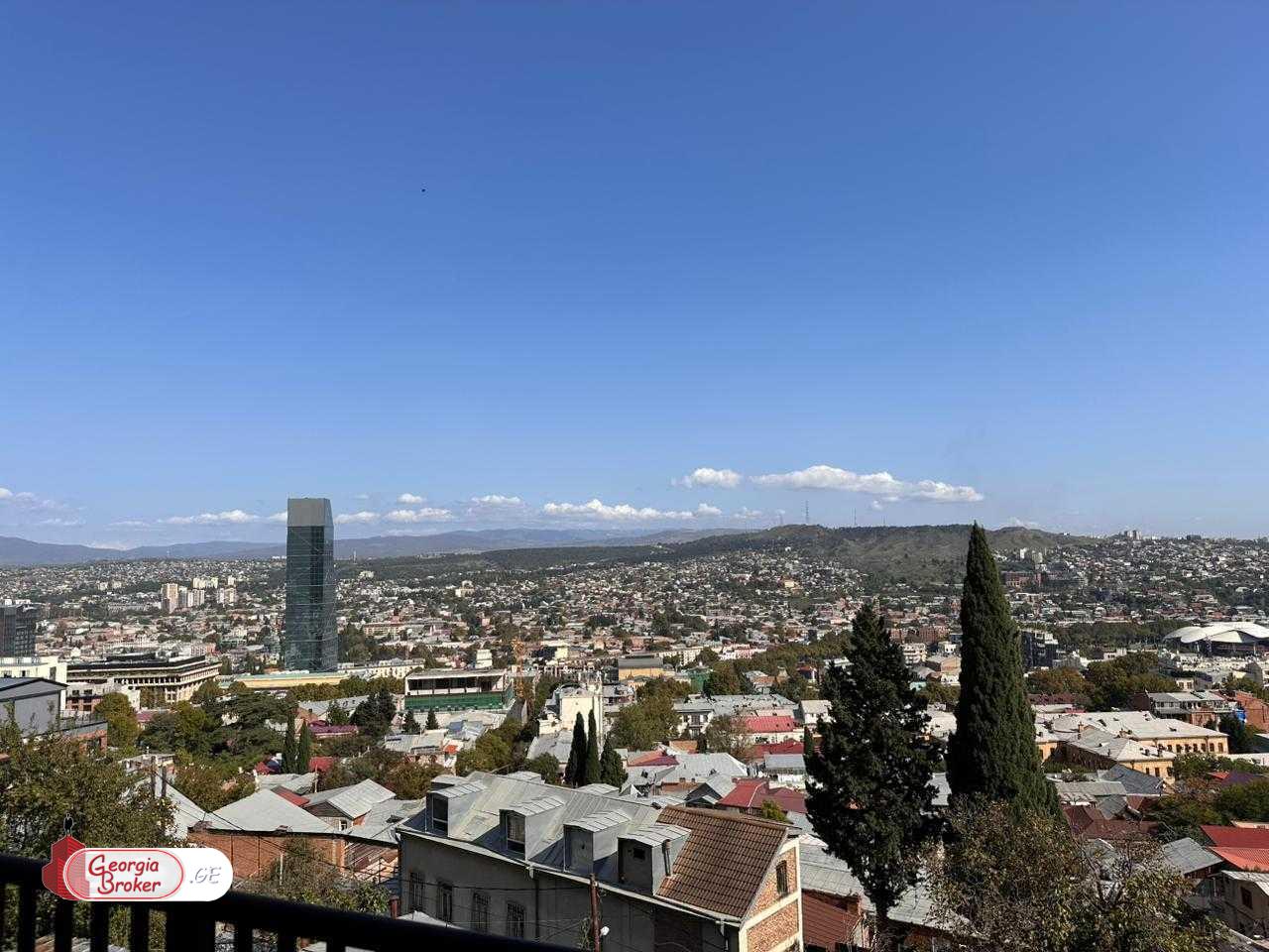 nearly repaired 4-room apartment for sale