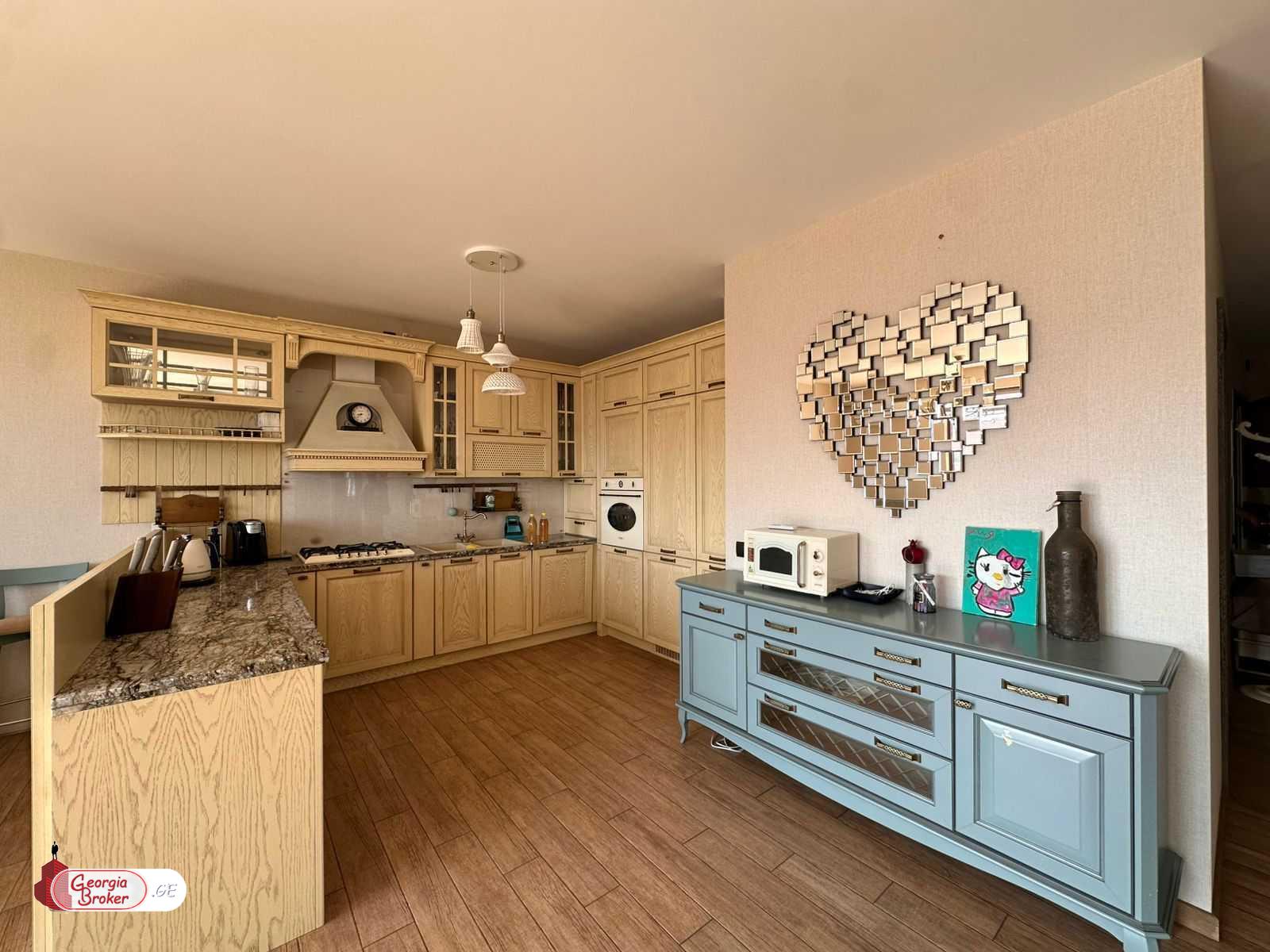 nearly repaired 4-room apartment for sale