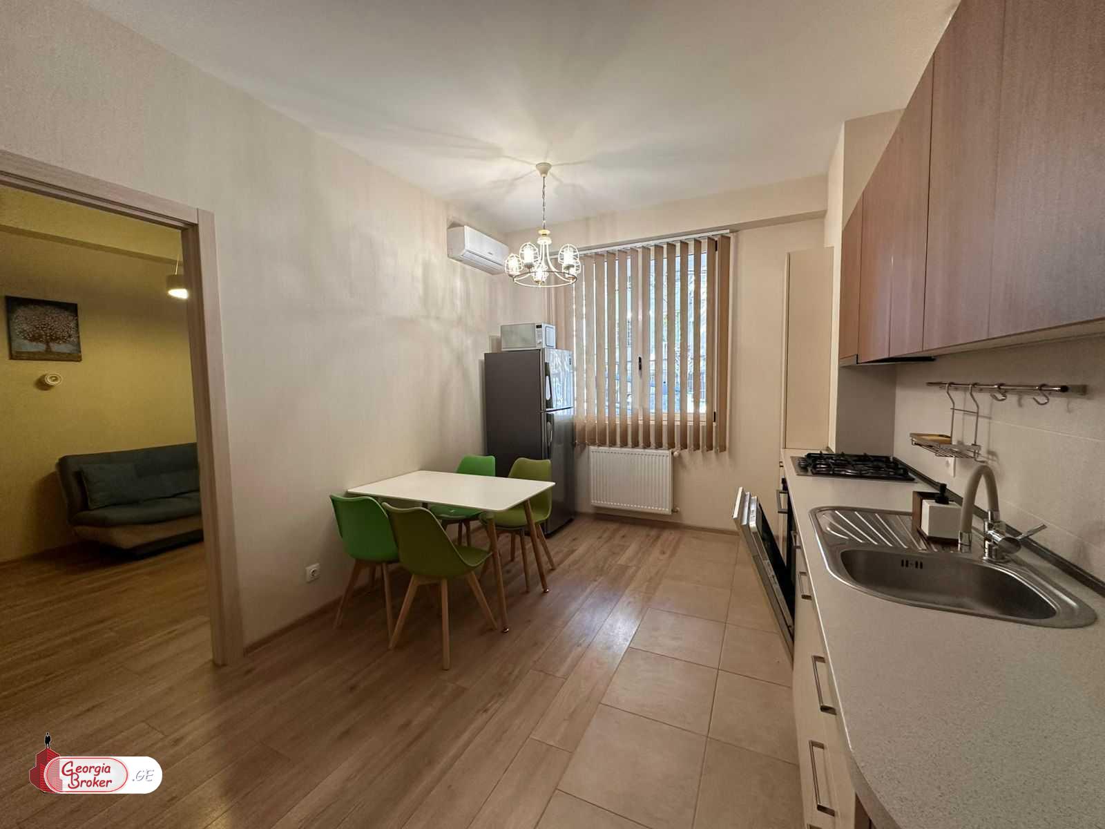 nearly repaired 3-room apartment for sale