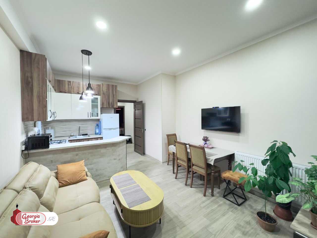 nearly repaired 3-room apartment for sale