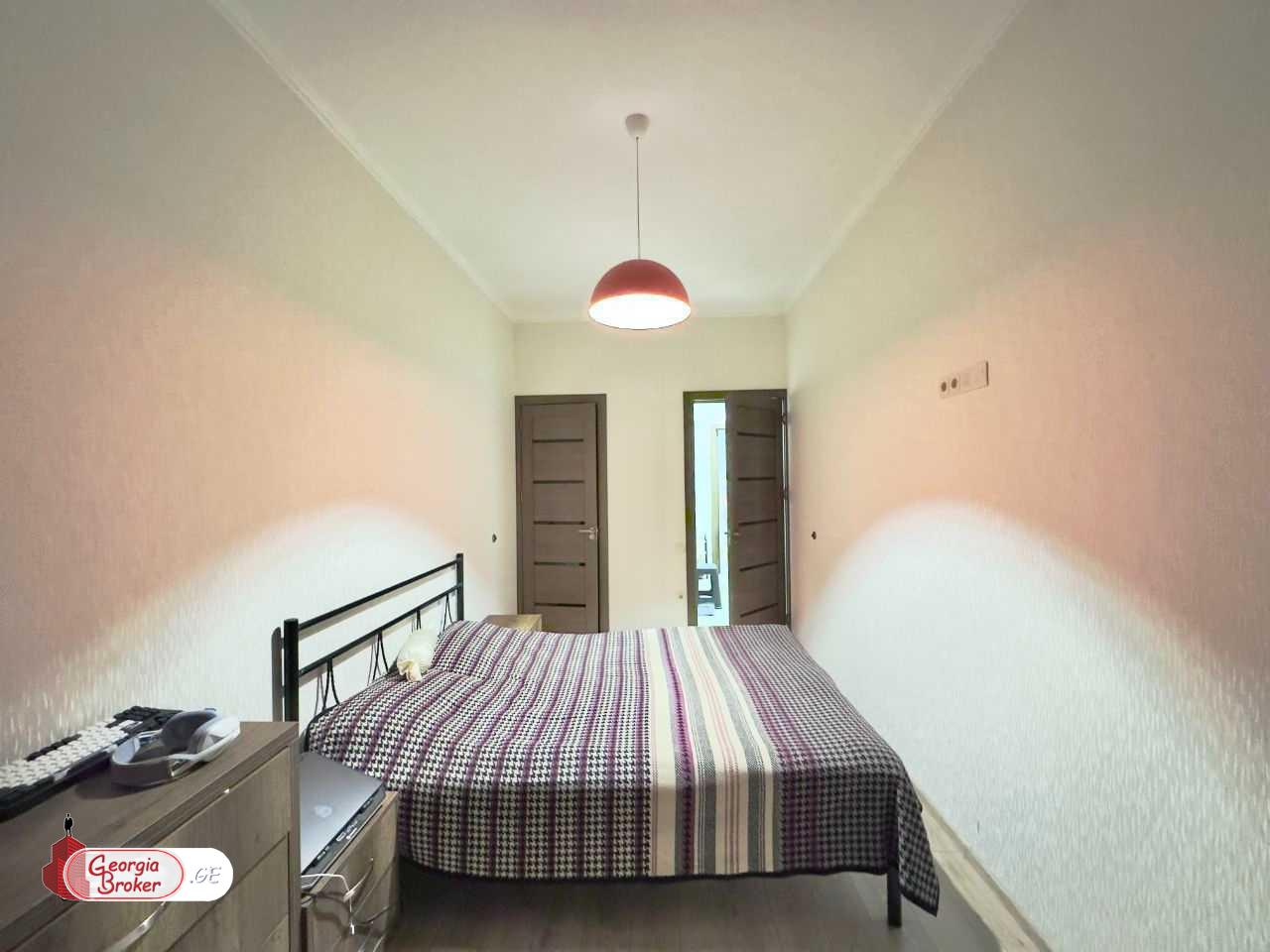 nearly repaired 3-room apartment for sale