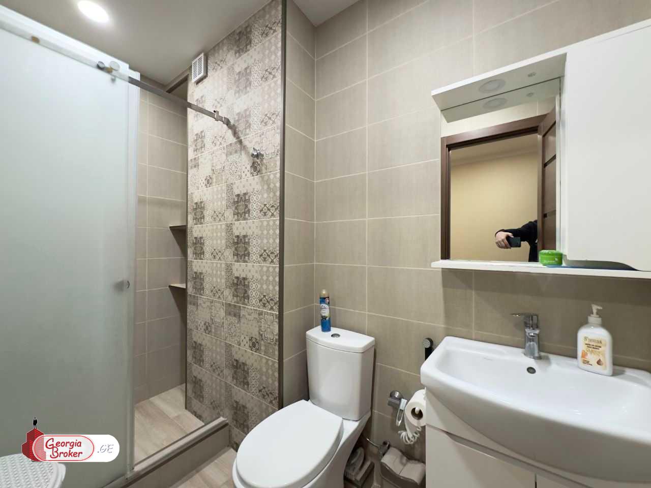 nearly repaired 3-room apartment for sale