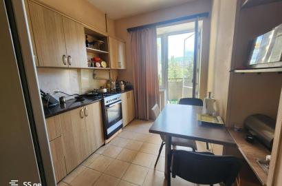 nearly repaired 3-room apartment for sale