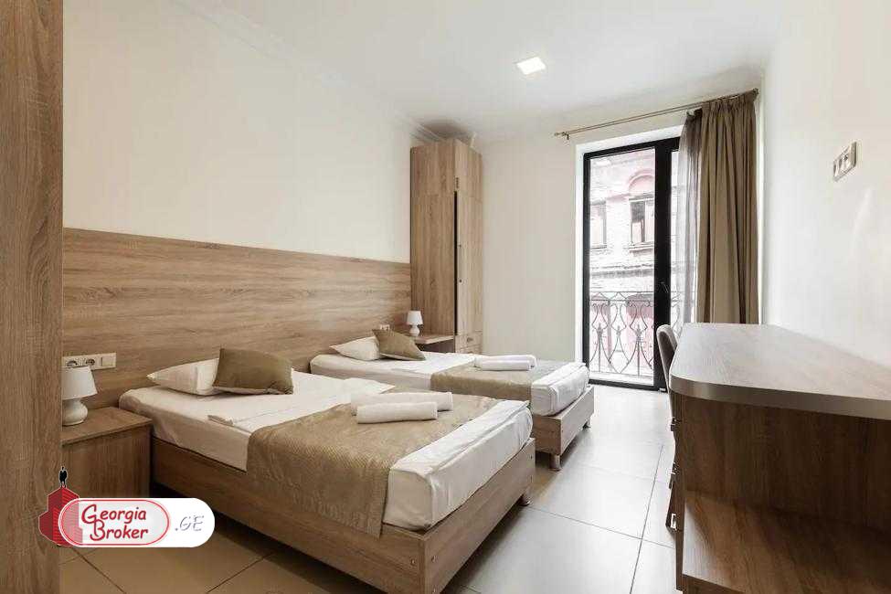 nearly repaired 3-room apartment for sale