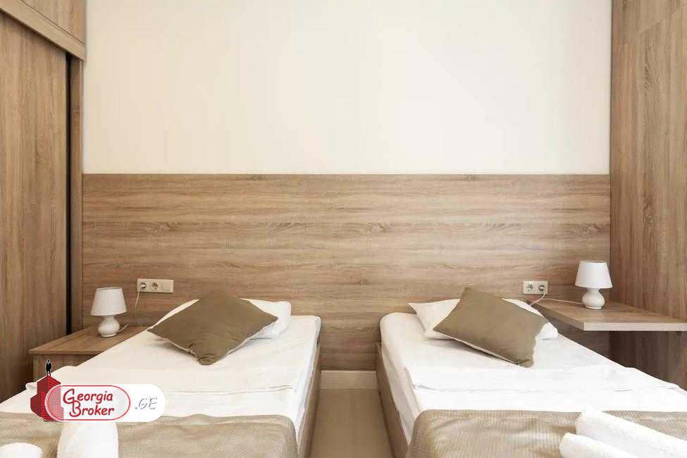 nearly repaired 3-room apartment for sale