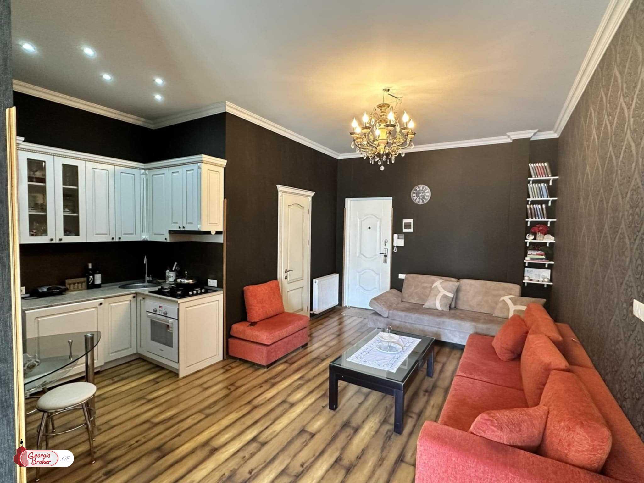 nearly repaired 2-room apartment for sale