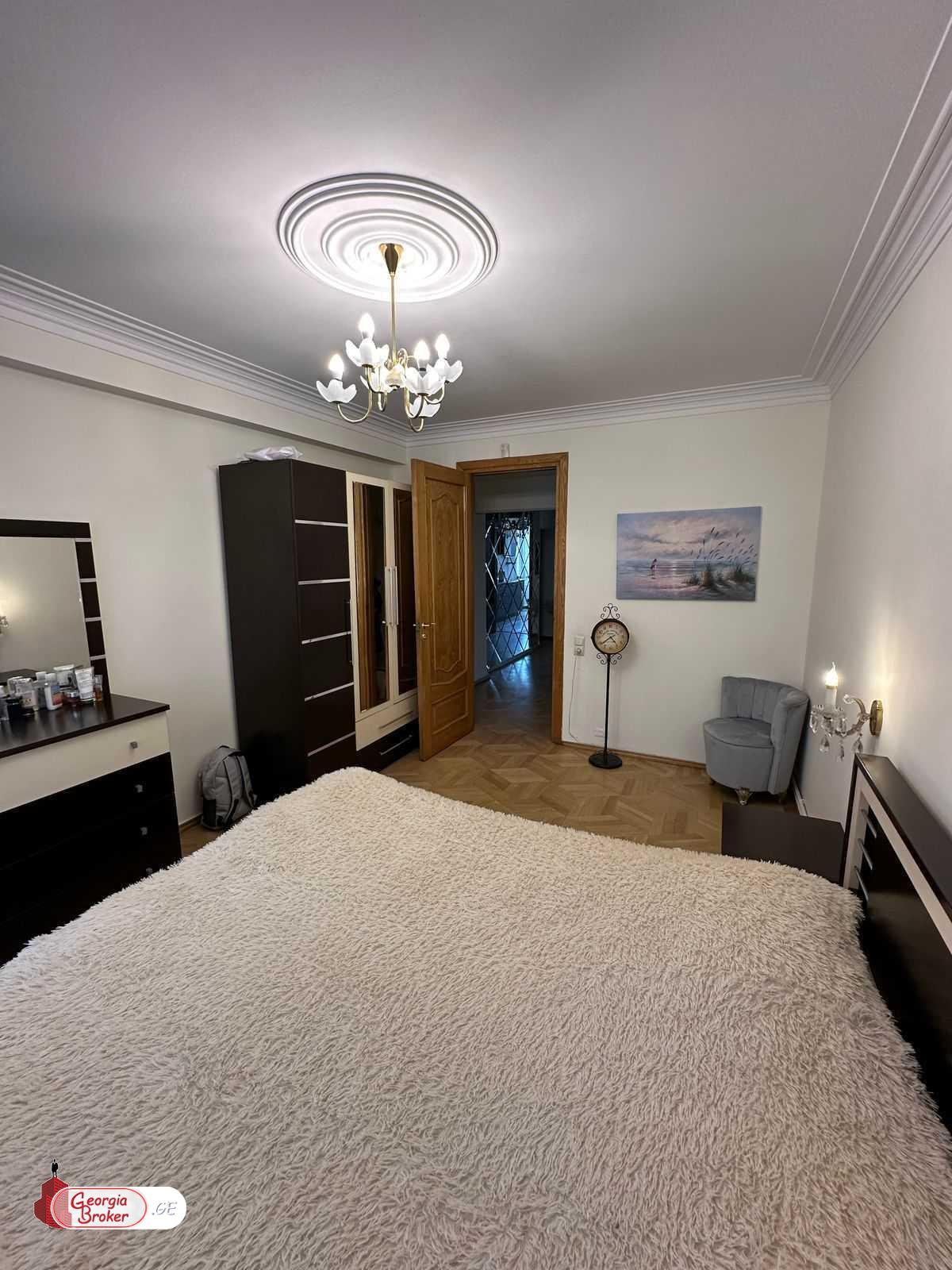 nearly repaired 4-room apartment for sale