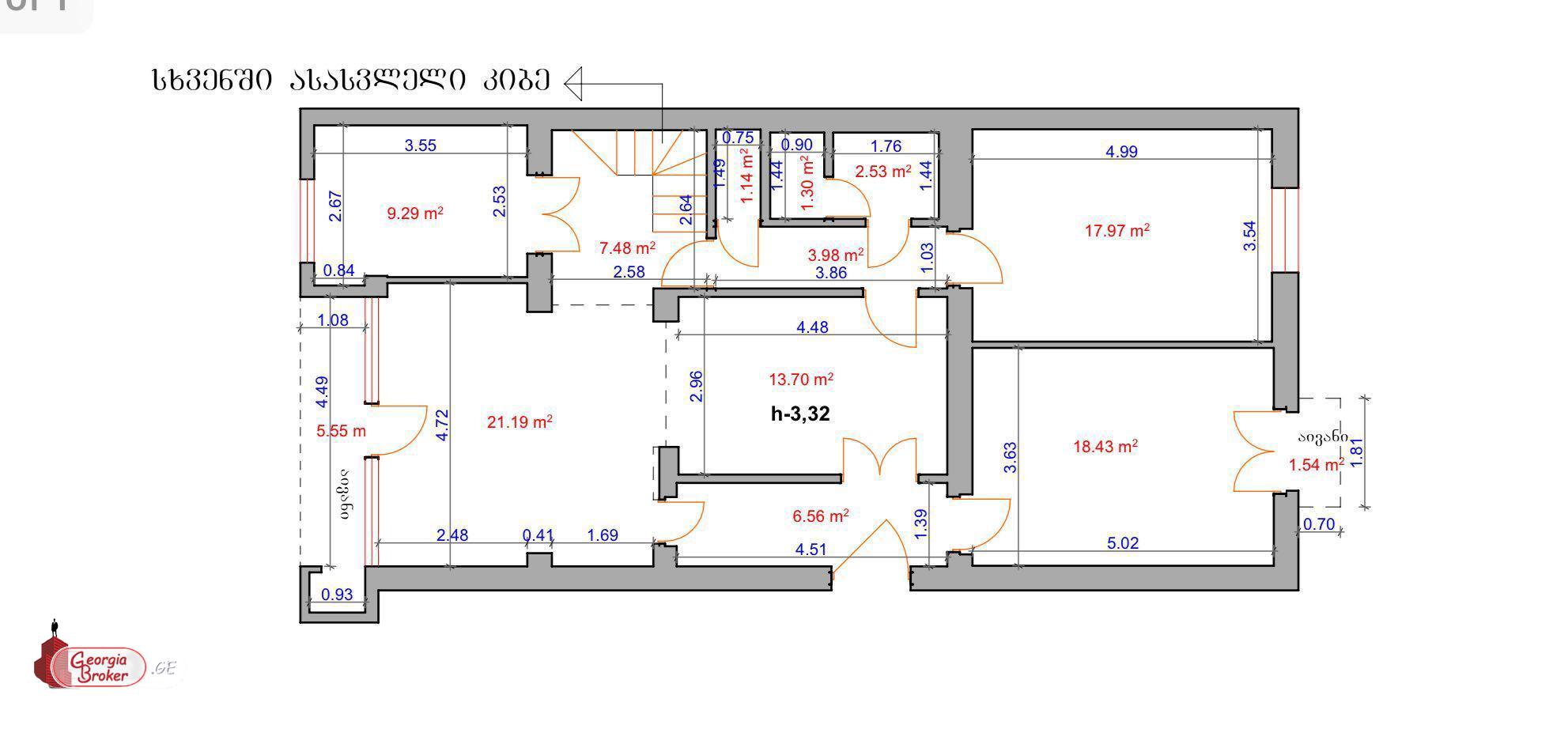 old repaired 8-room apartment for sale