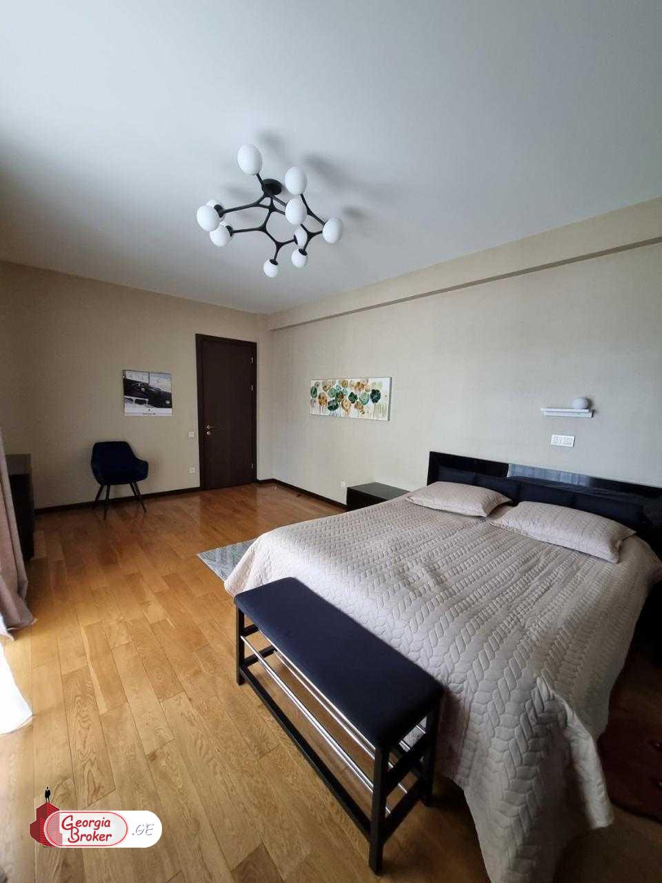 nearly repaired 3-room apartment for sale