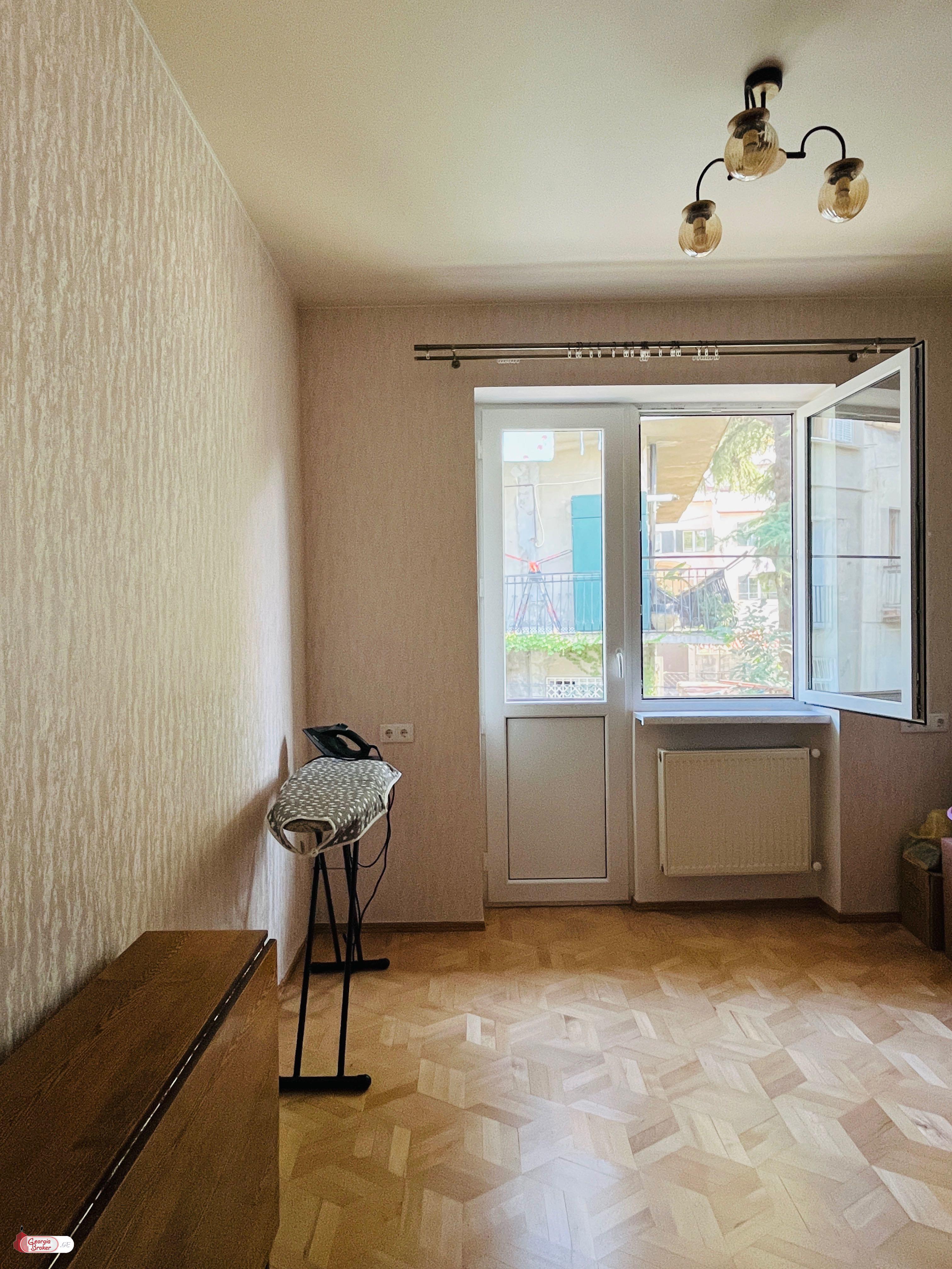 nearly repaired 4-room apartment for sale