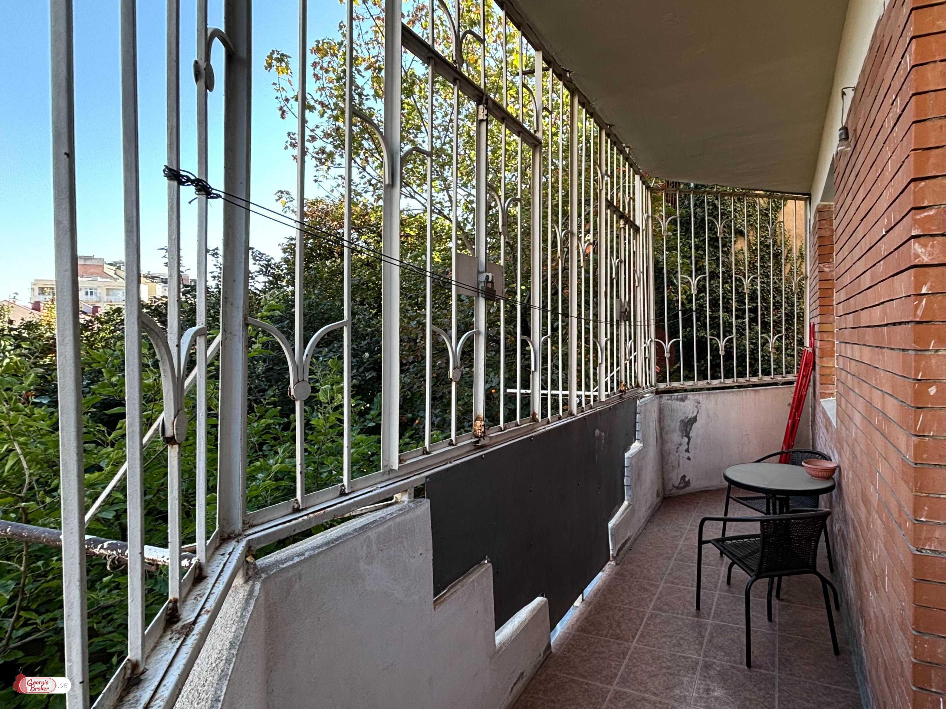 nearly repaired 5-room apartment for sale