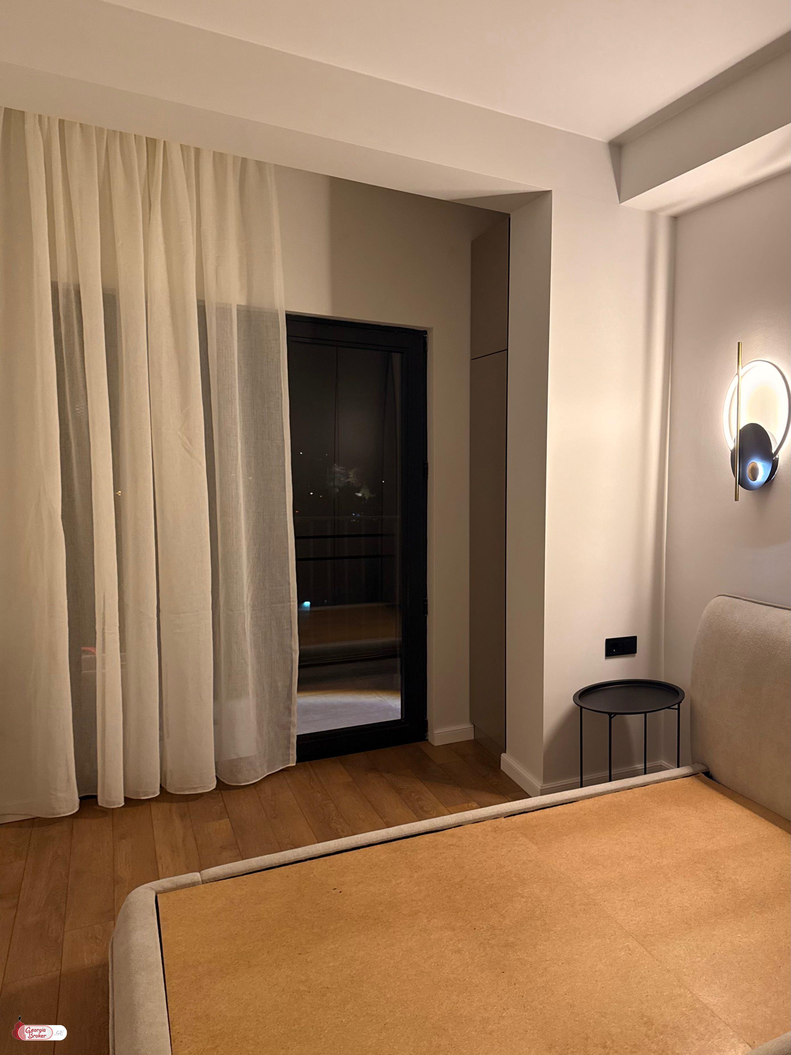 nearly repaired 3-room apartment for sale