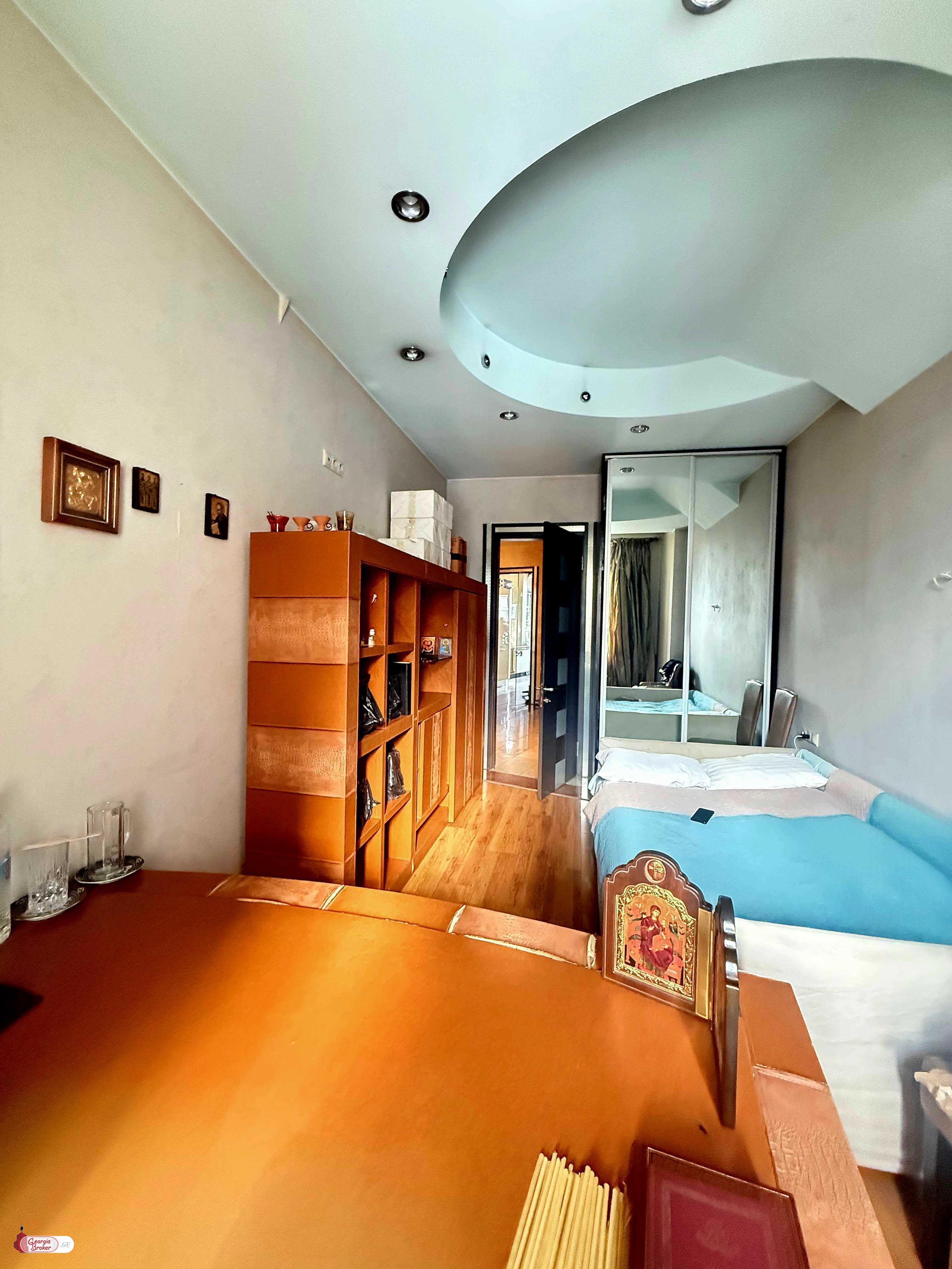 nearly repaired 4-room apartment for sale