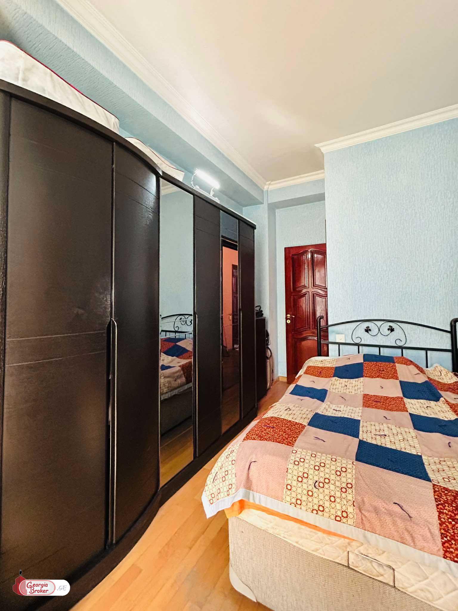 nearly repaired 4-room apartment for sale