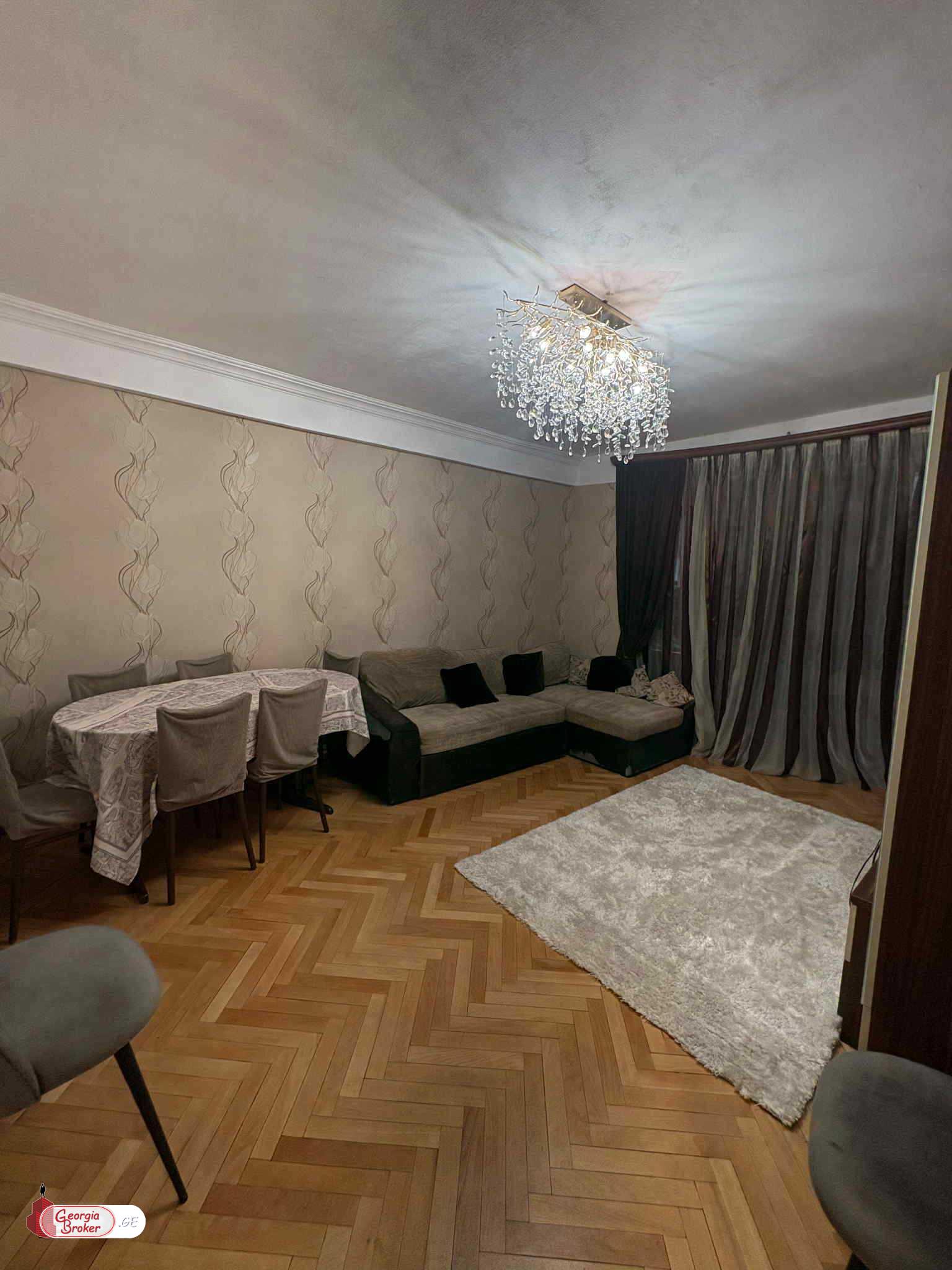 nearly repaired 4-room apartment for sale