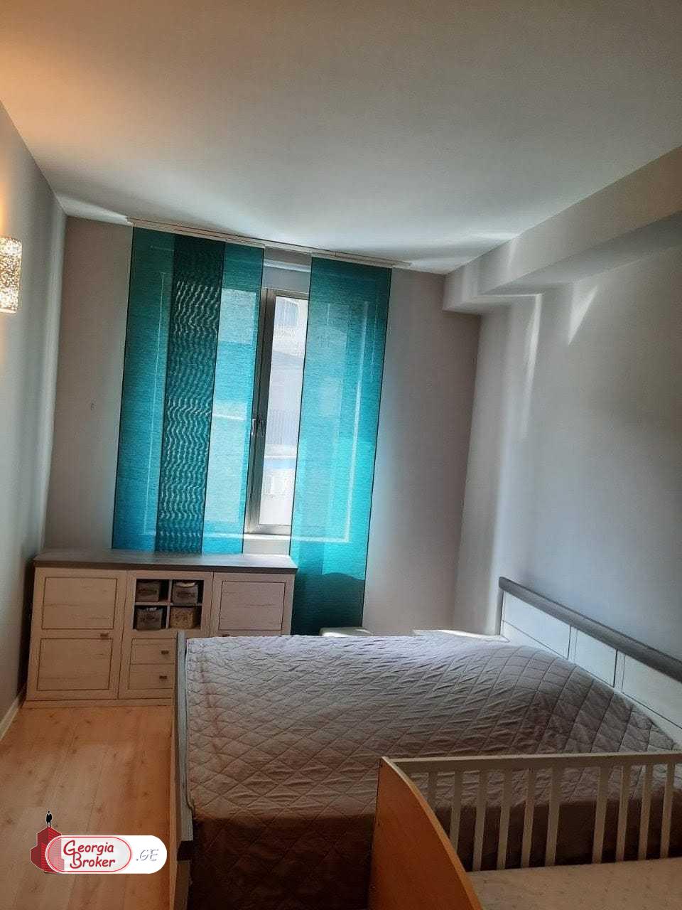 nearly repaired 5-room apartment for sale