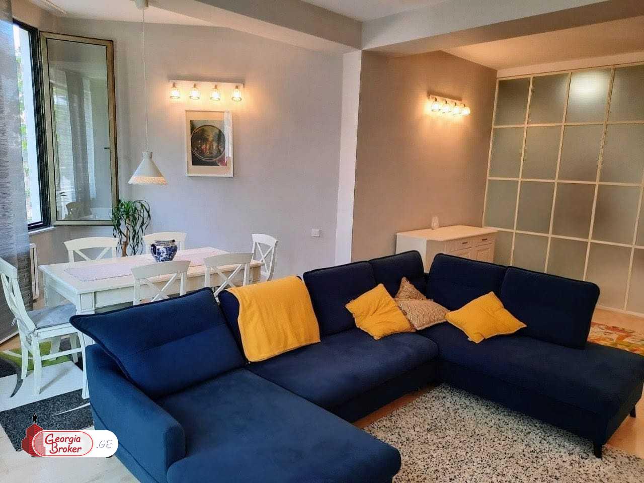 nearly repaired 5-room apartment for sale