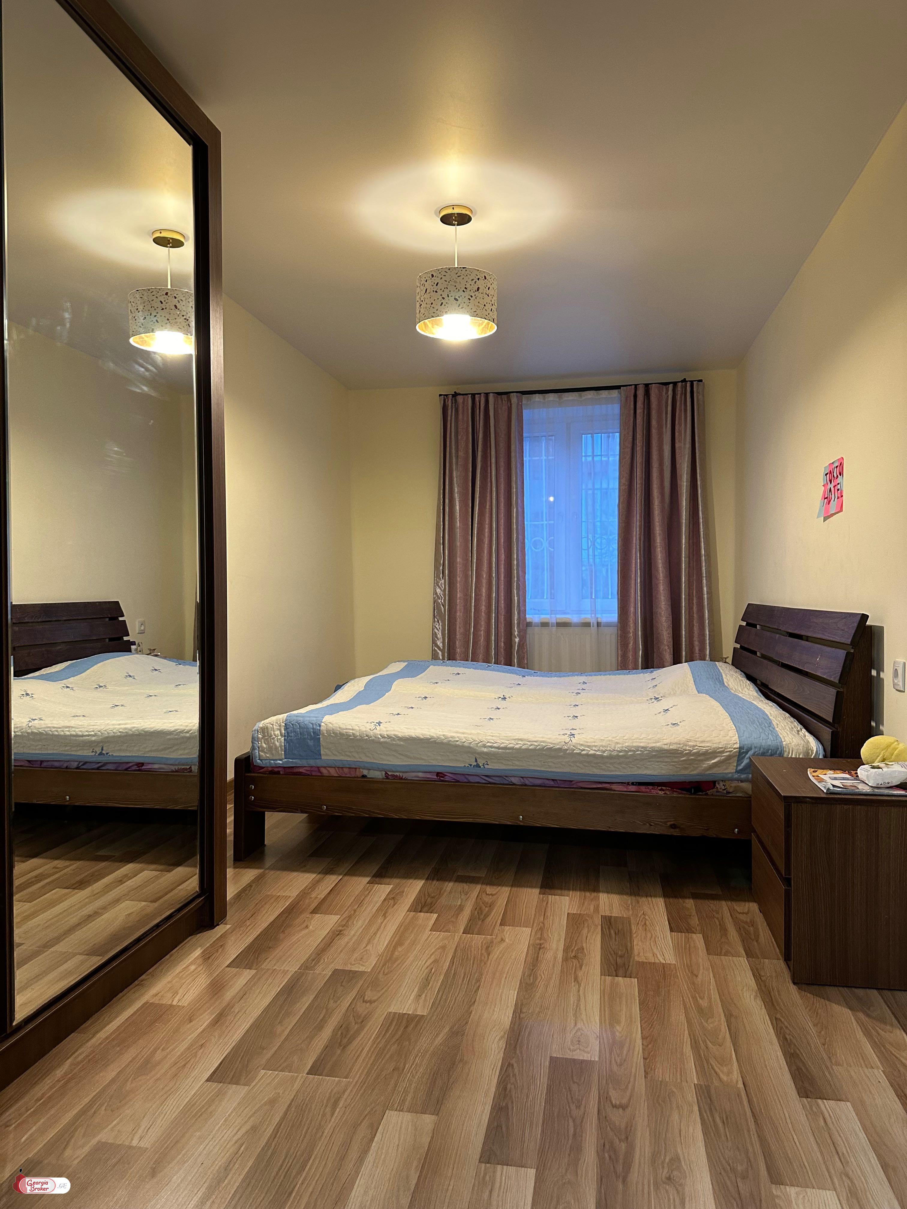 nearly repaired 3-room apartment for sale