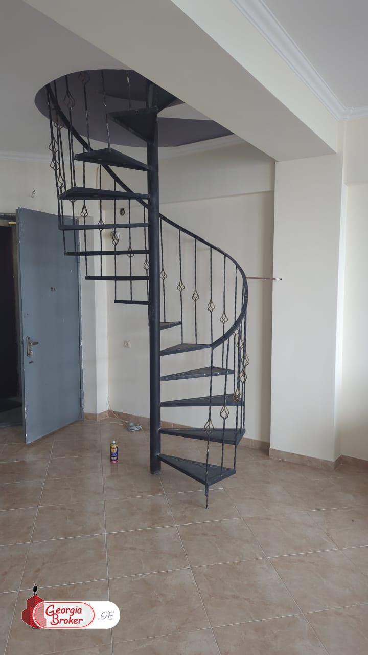 nearly repaired 5-room apartment for sale