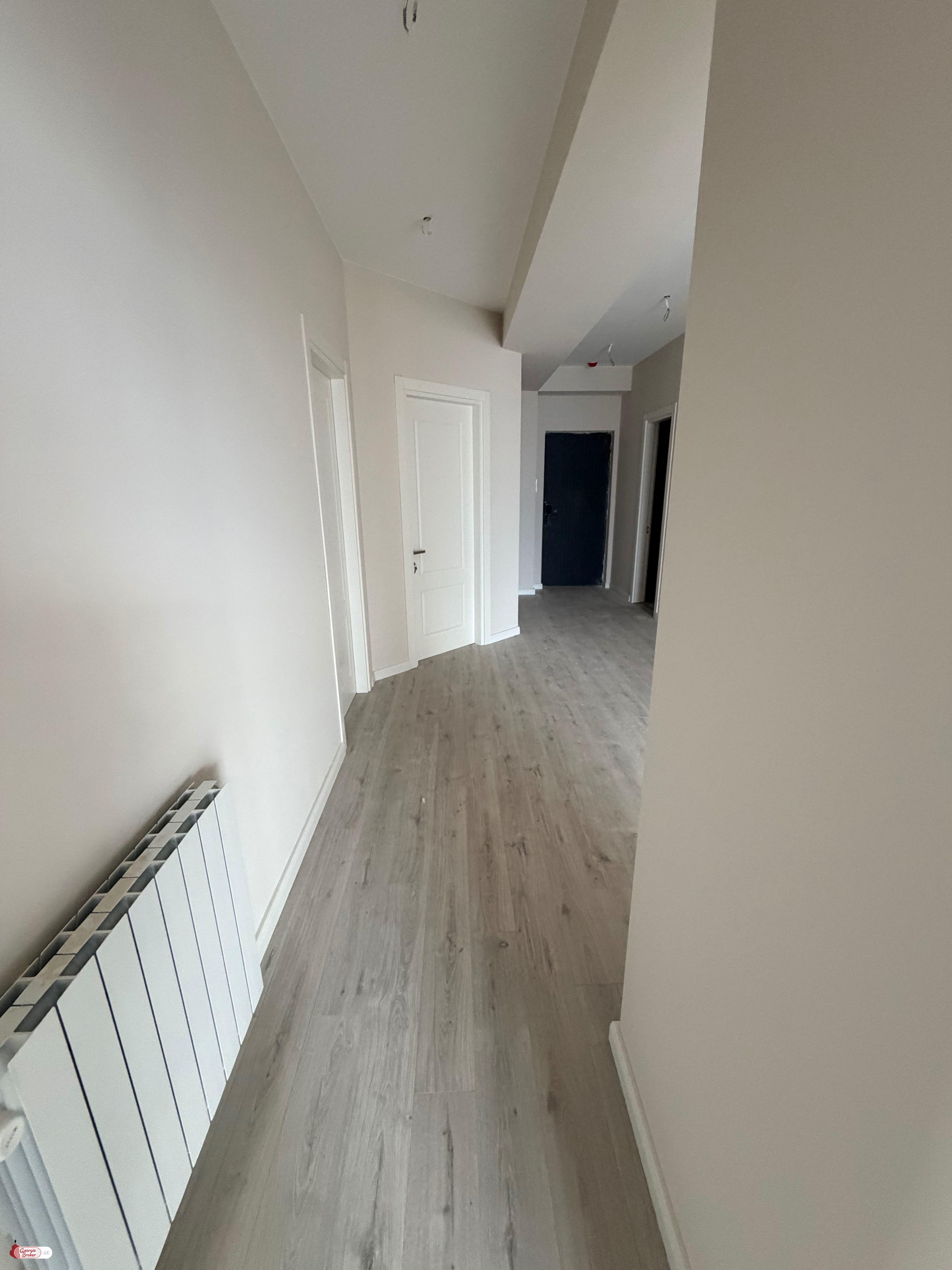 nearly repaired 4-room apartment for sale