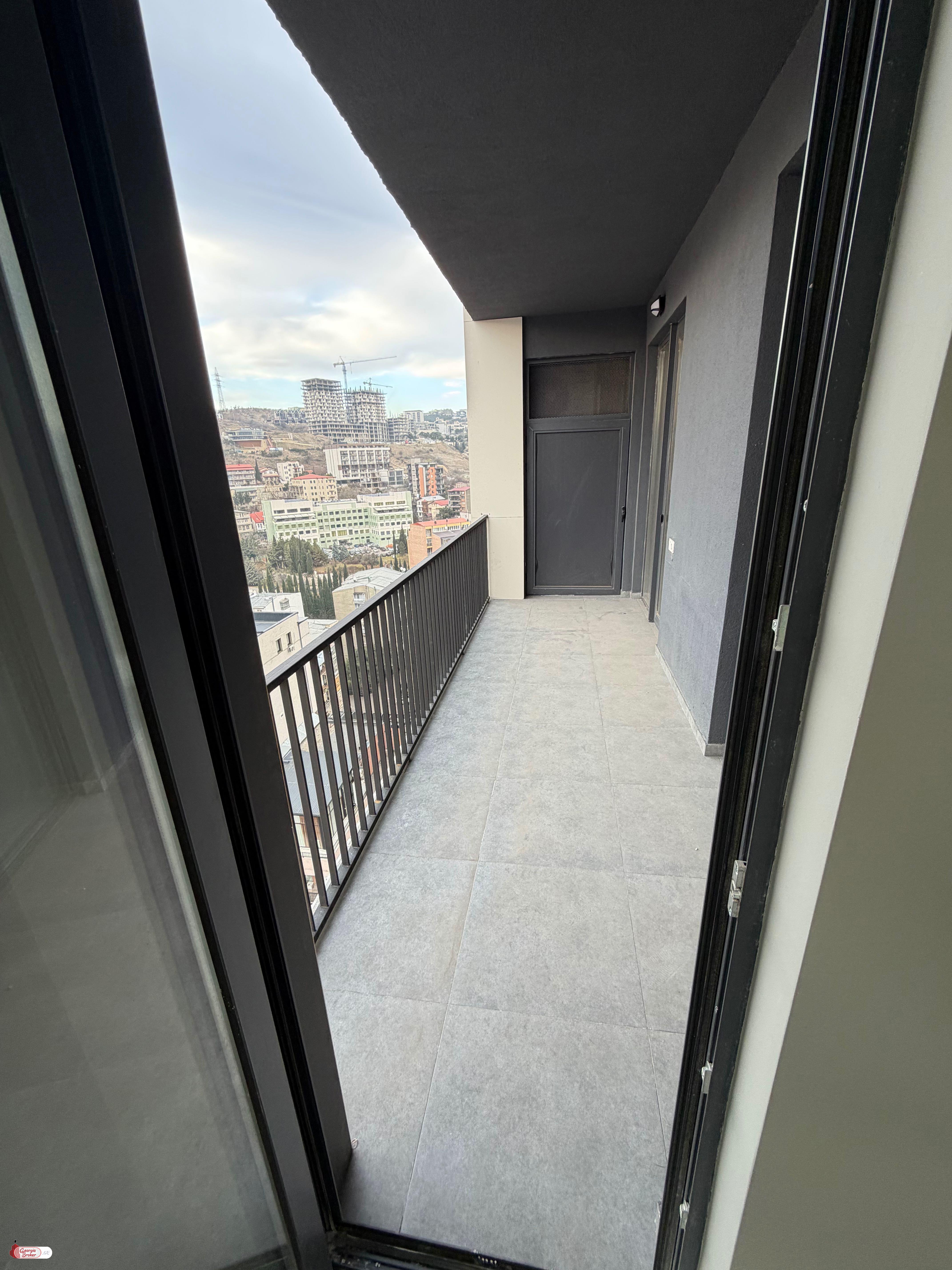 nearly repaired 4-room apartment for sale