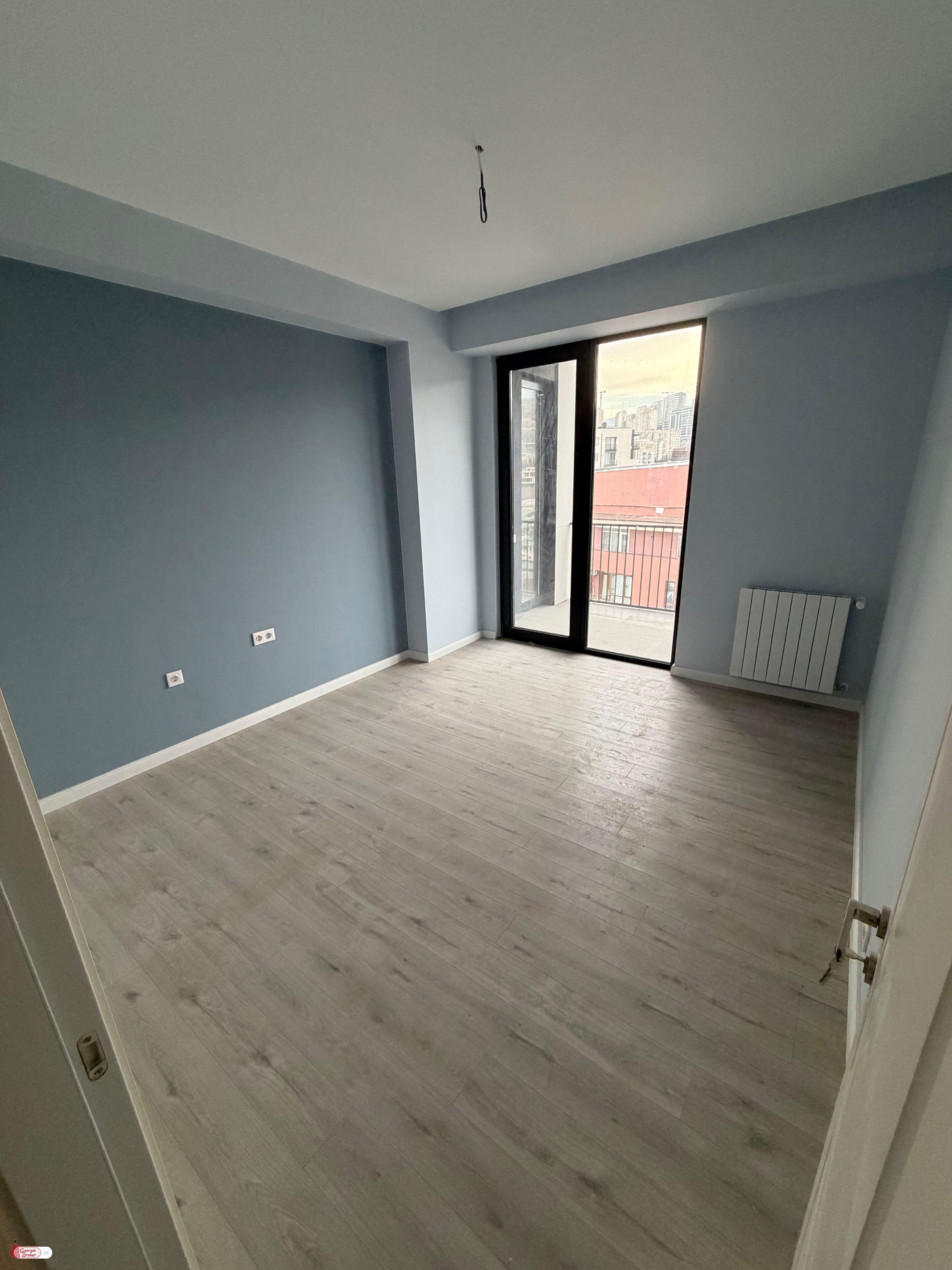 nearly repaired 4-room apartment for sale