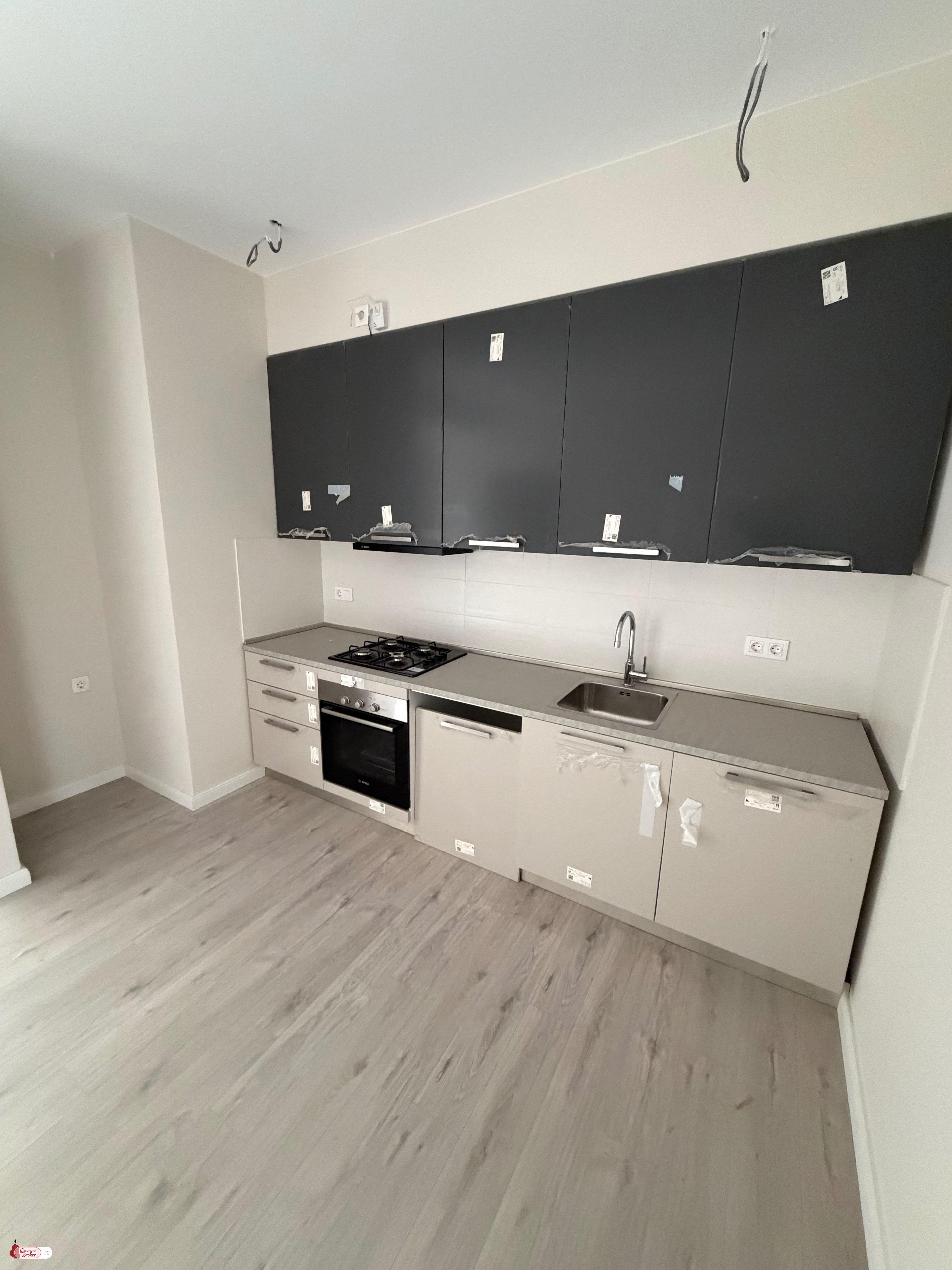 nearly repaired 4-room apartment for sale