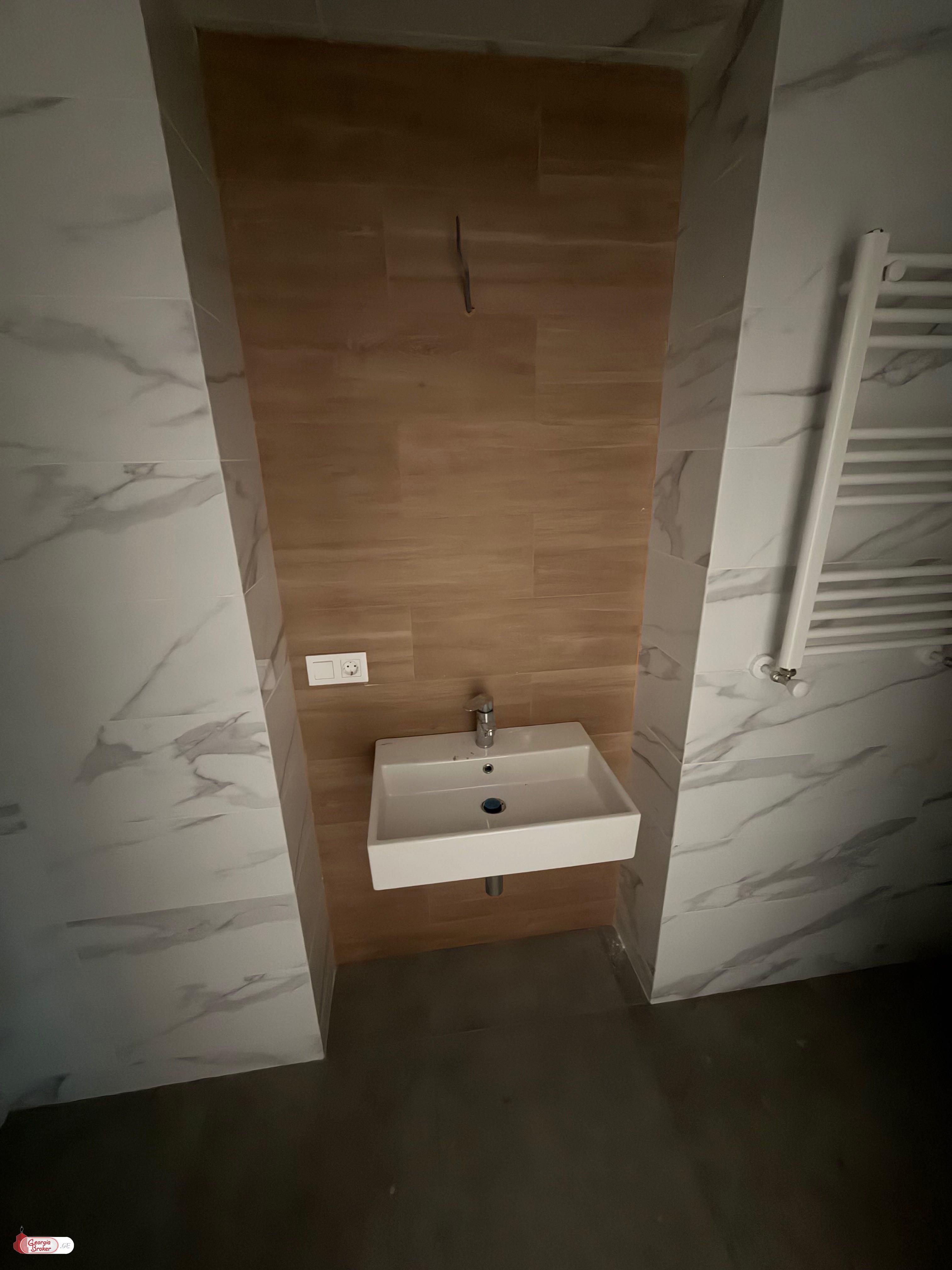 nearly repaired 4-room apartment for sale